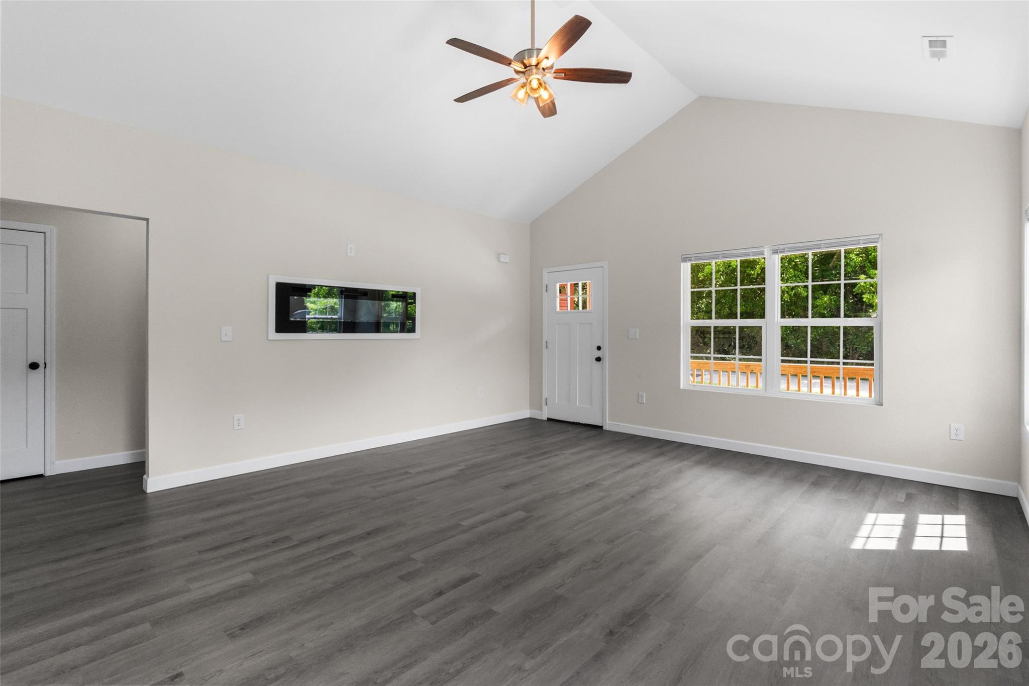 208 Nottingham Drive — York