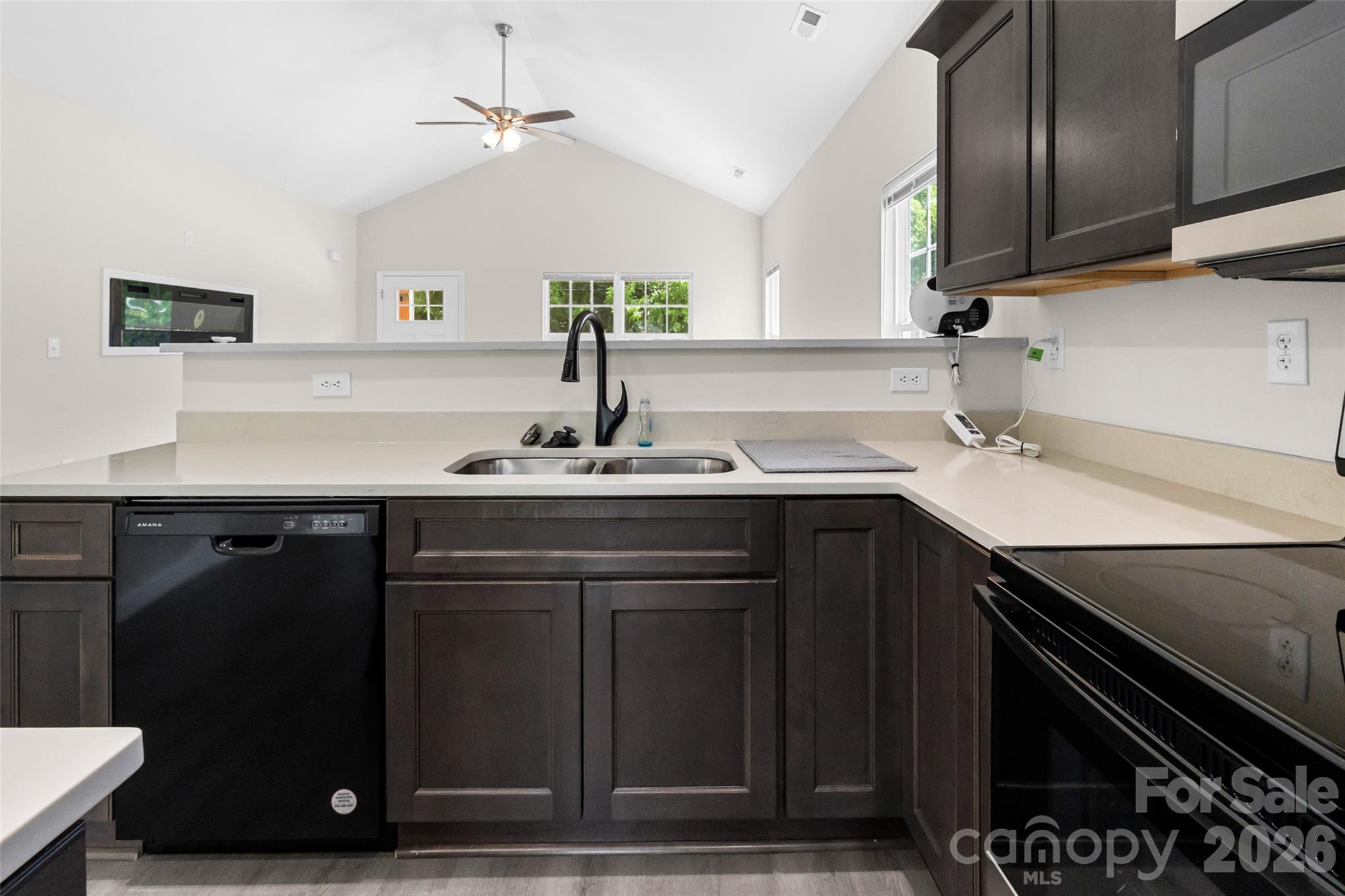 208 Nottingham Drive — York