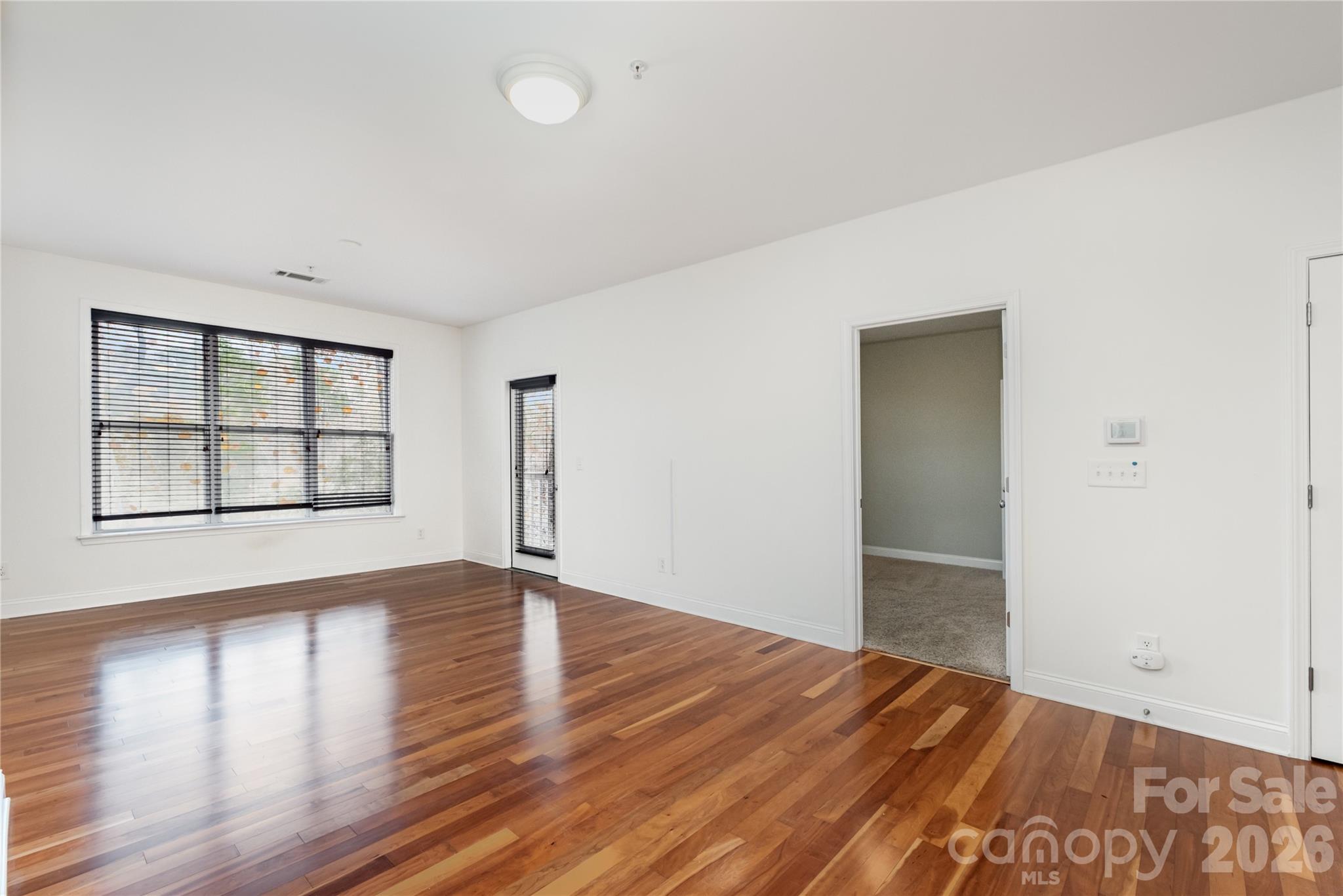1000 E Woodlawn Road #217 — Charlotte