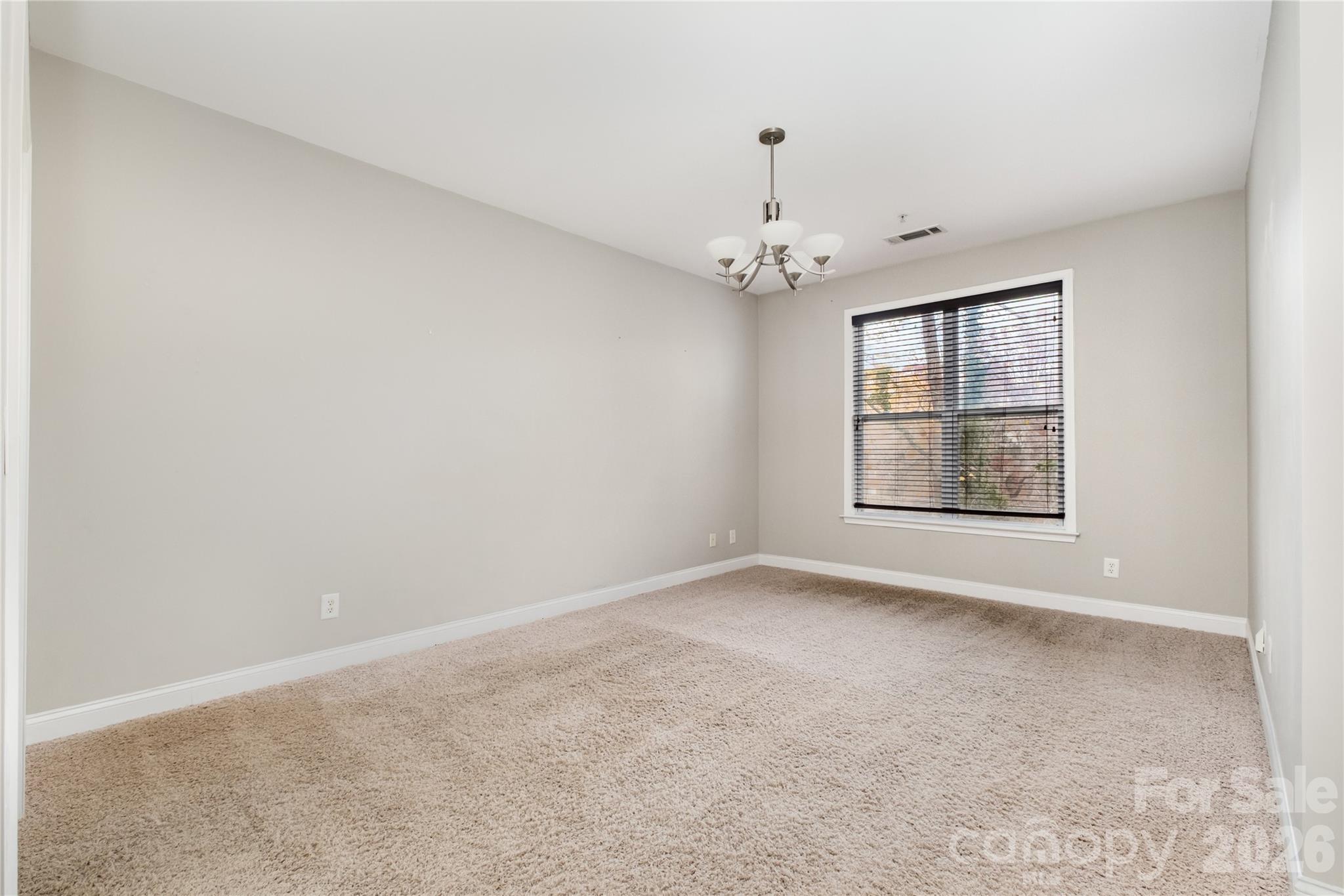 1000 E Woodlawn Road #217 — Charlotte