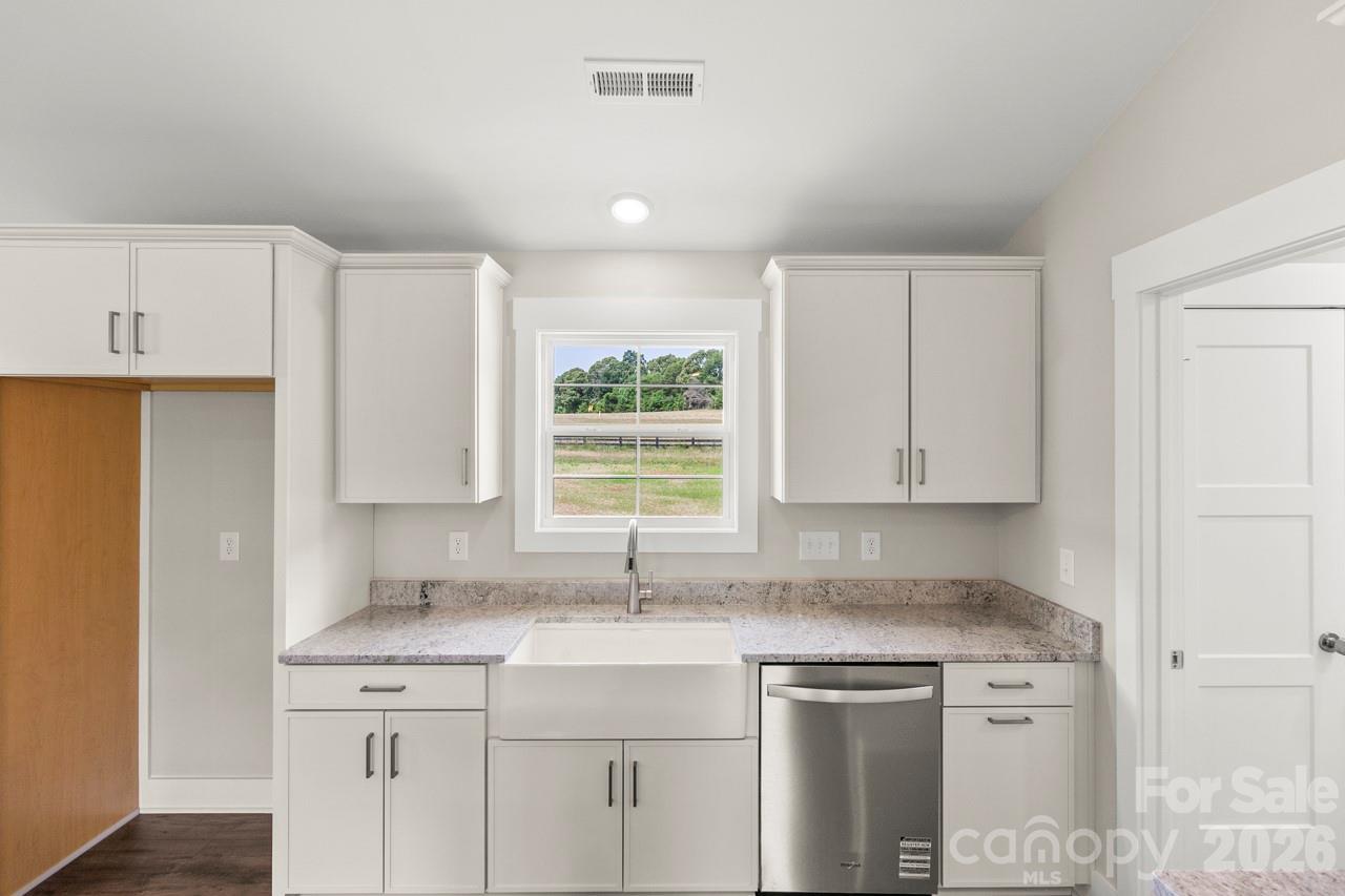 725 Alf Hoover Road — Lincolnton