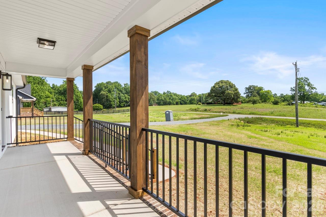 725 Alf Hoover Road — Lincolnton