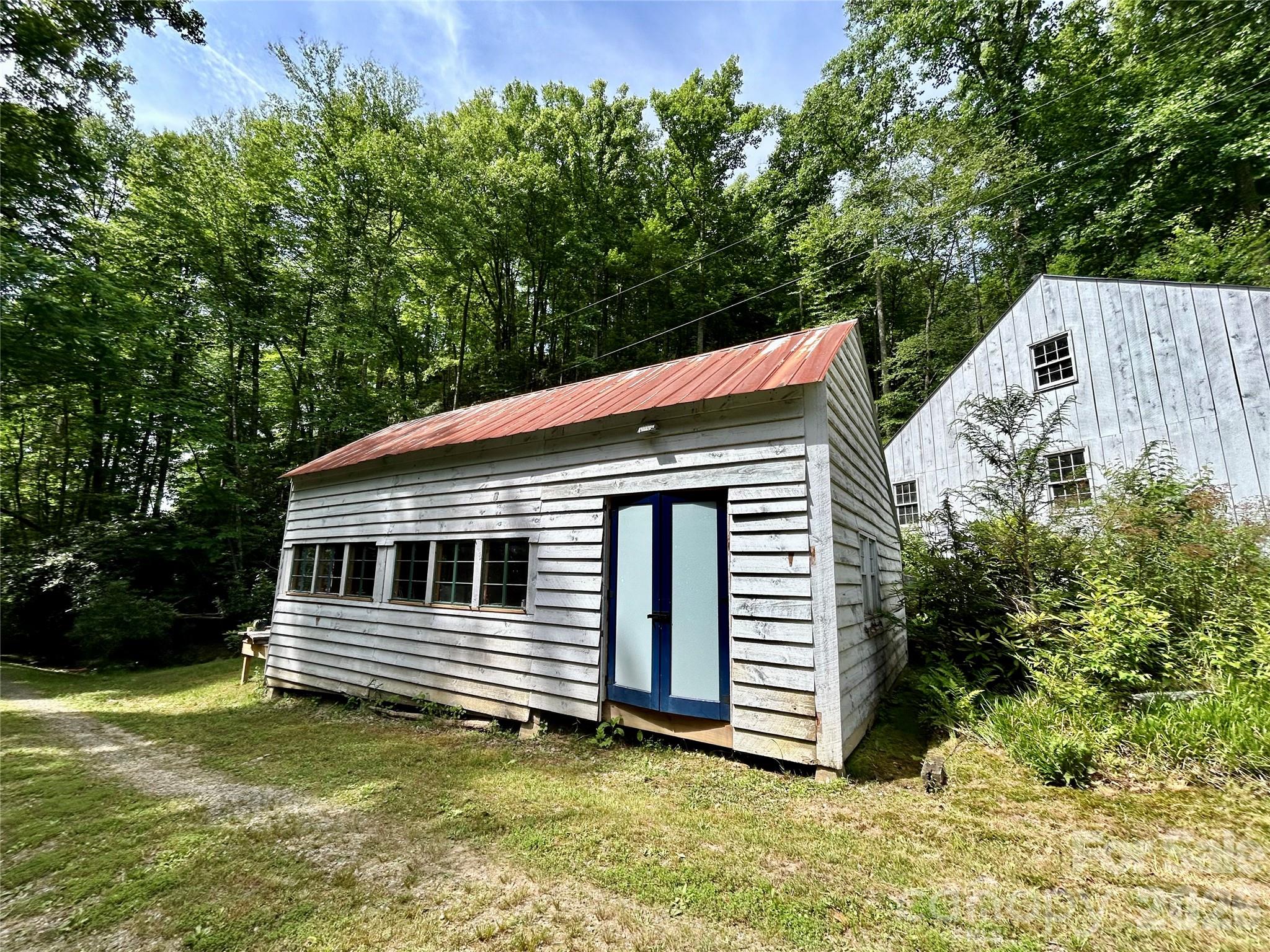 204 Rush Creek Road — Black Mountain