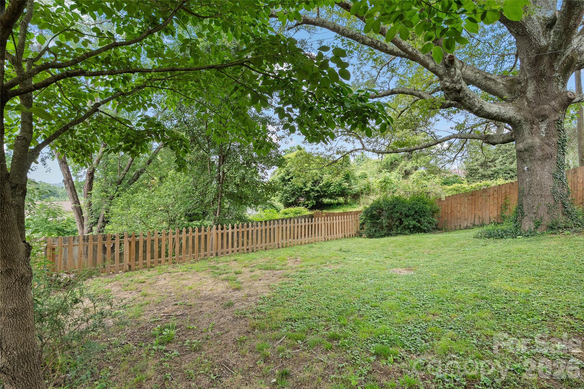 155 Michigan Avenue — Asheville