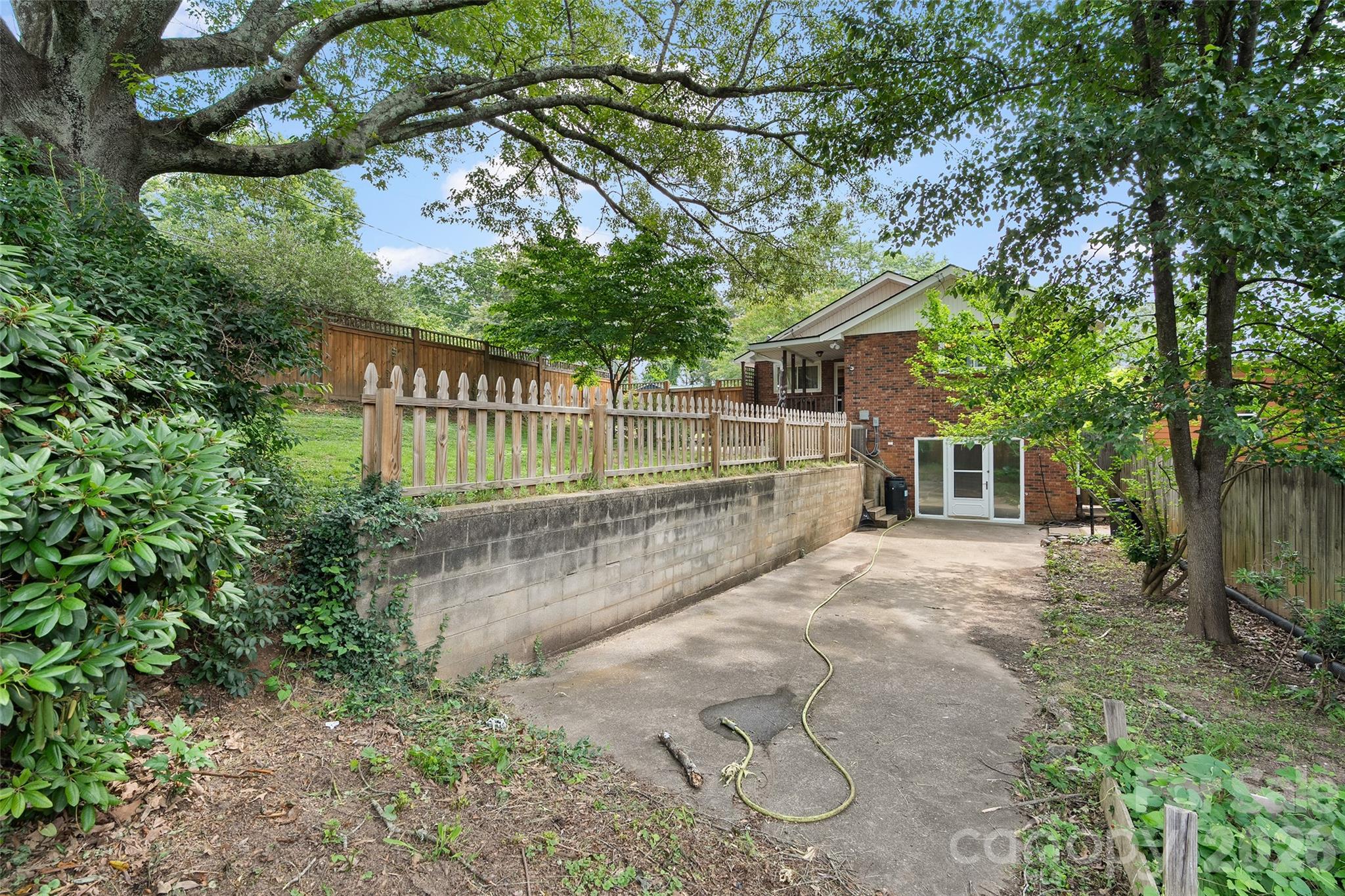 155 Michigan Avenue — Asheville