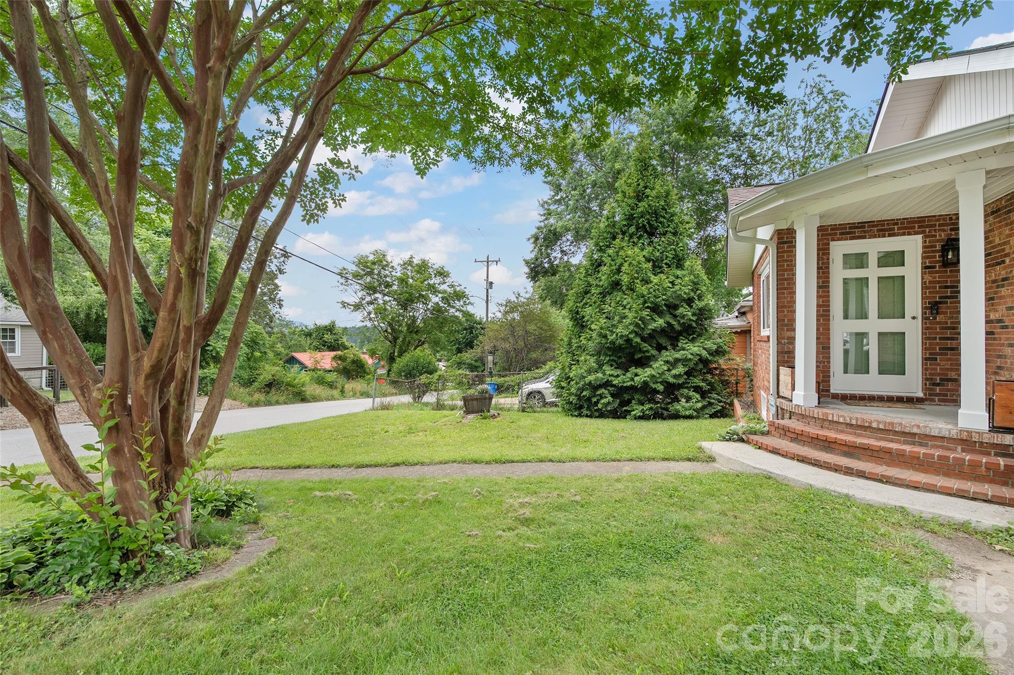 155 Michigan Avenue — Asheville