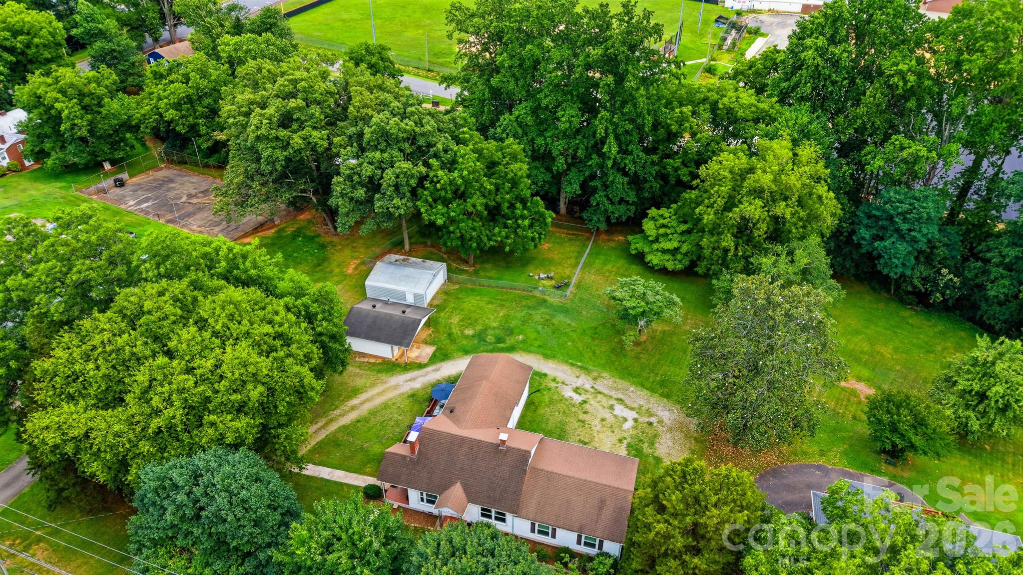 431 W 20th Street — Newton