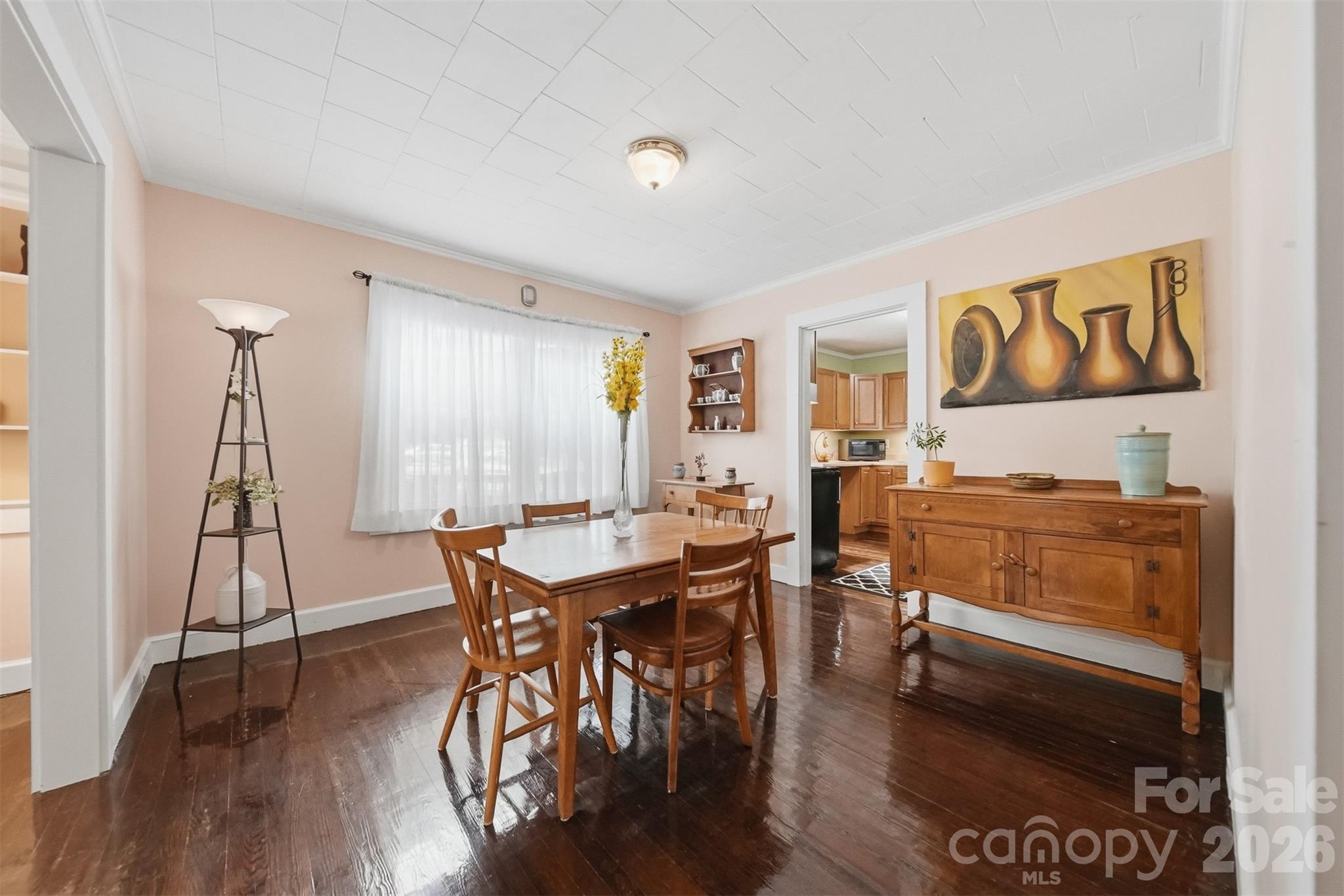 431 W 20th Street — Newton