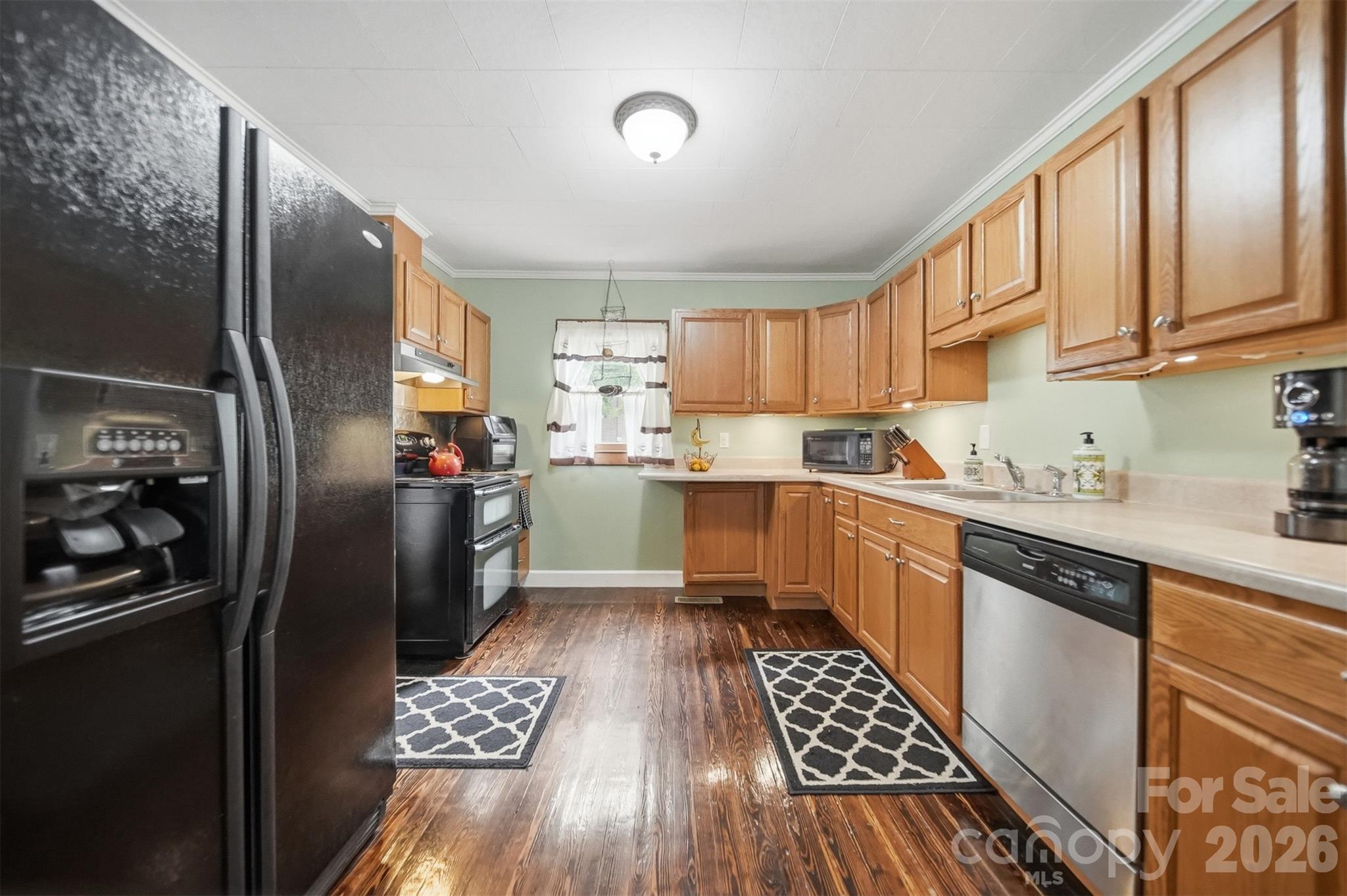 431 W 20th Street — Newton