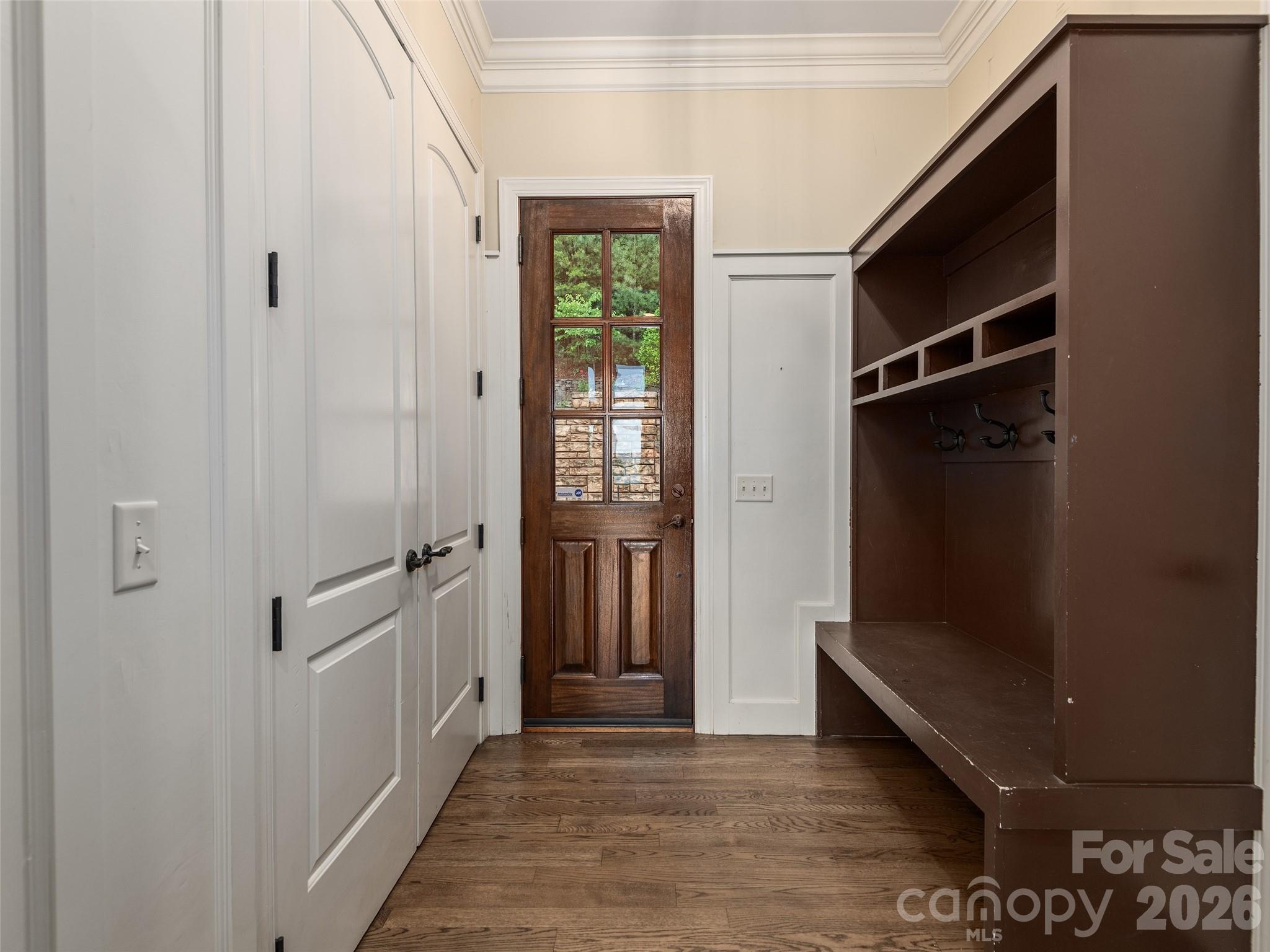 433 Coopers Hawk Drive — Asheville