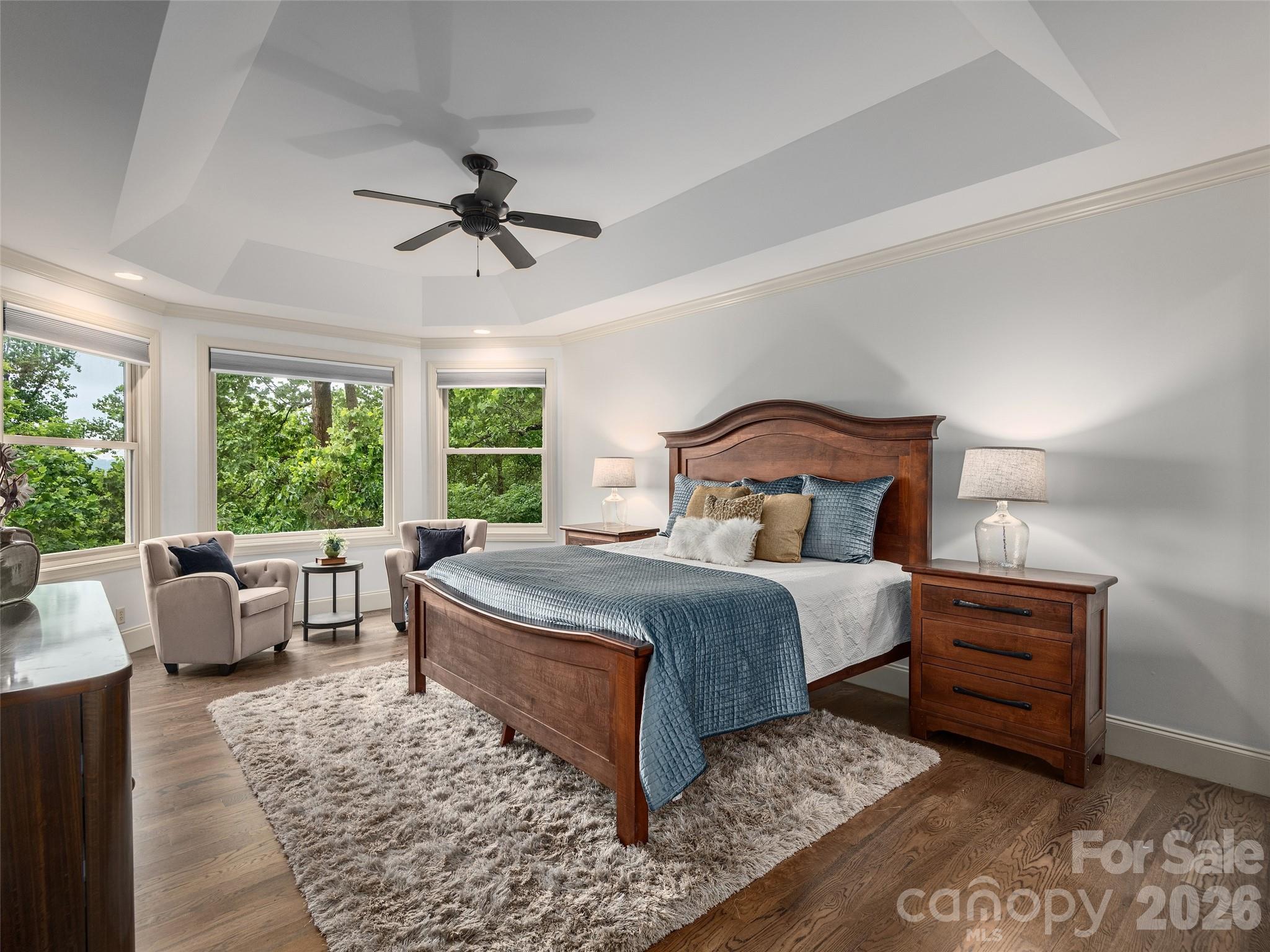 433 Coopers Hawk Drive — Asheville