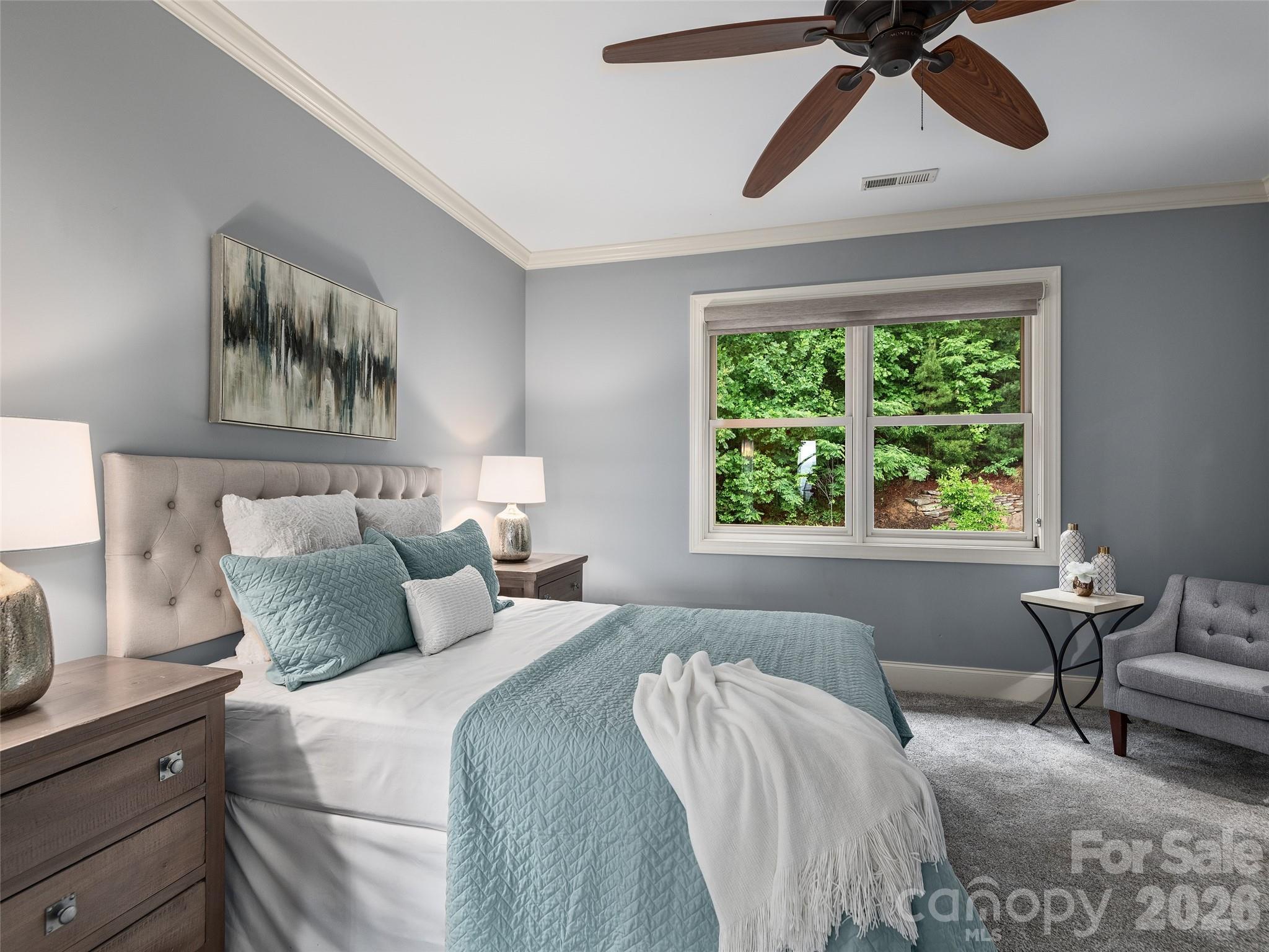 433 Coopers Hawk Drive — Asheville