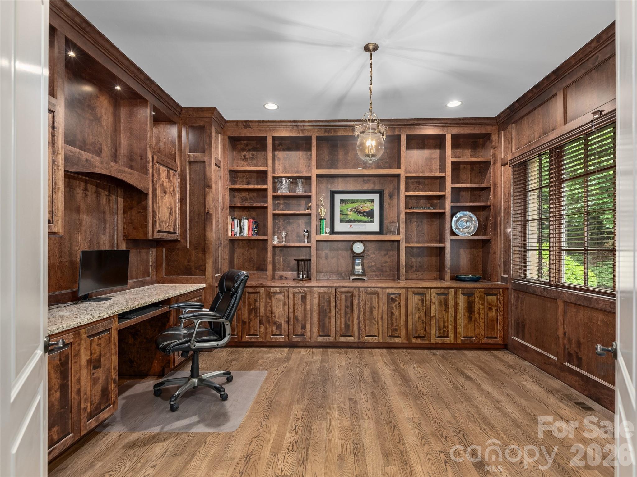 433 Coopers Hawk Drive — Asheville