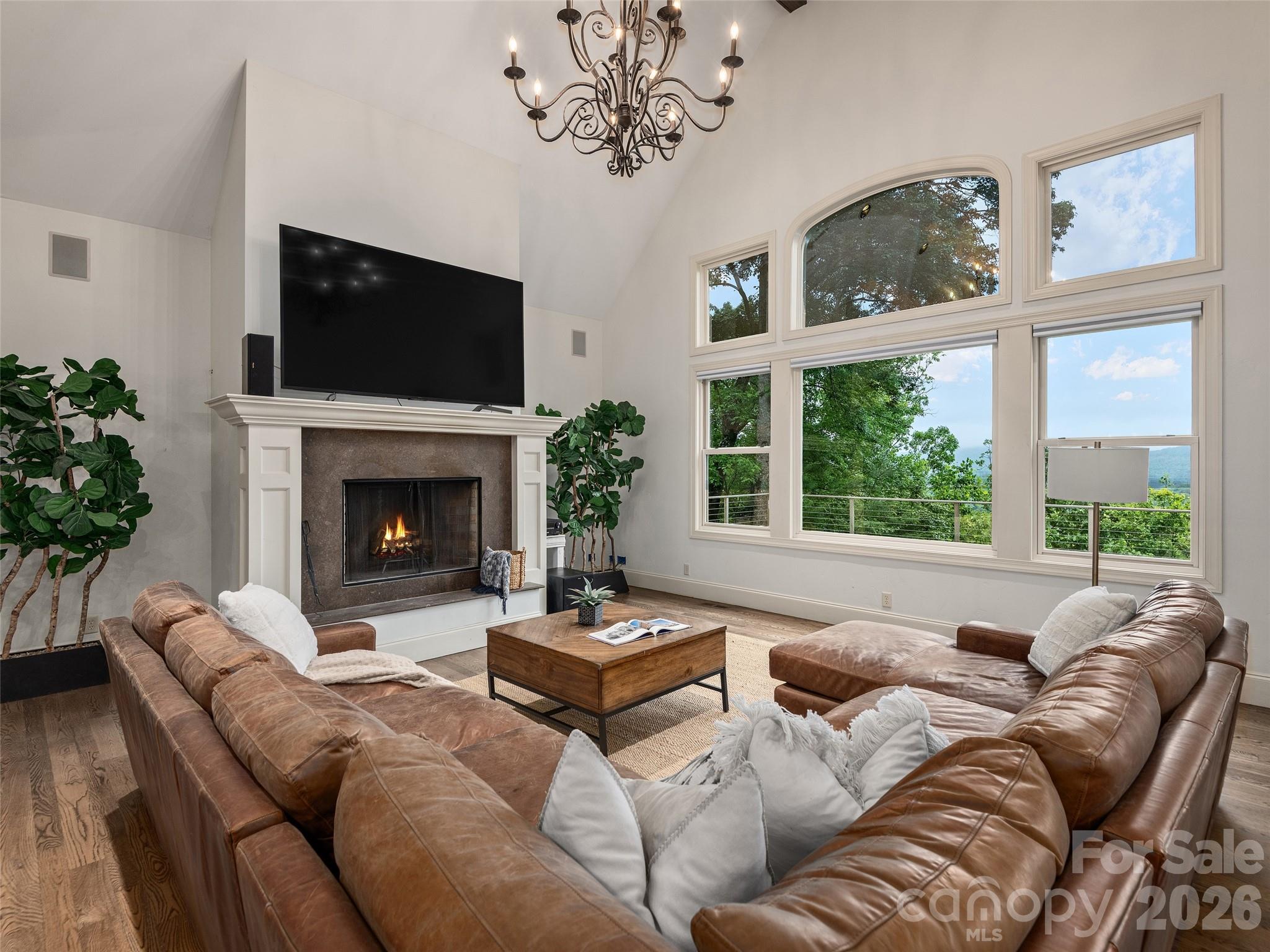 433 Coopers Hawk Drive — Asheville