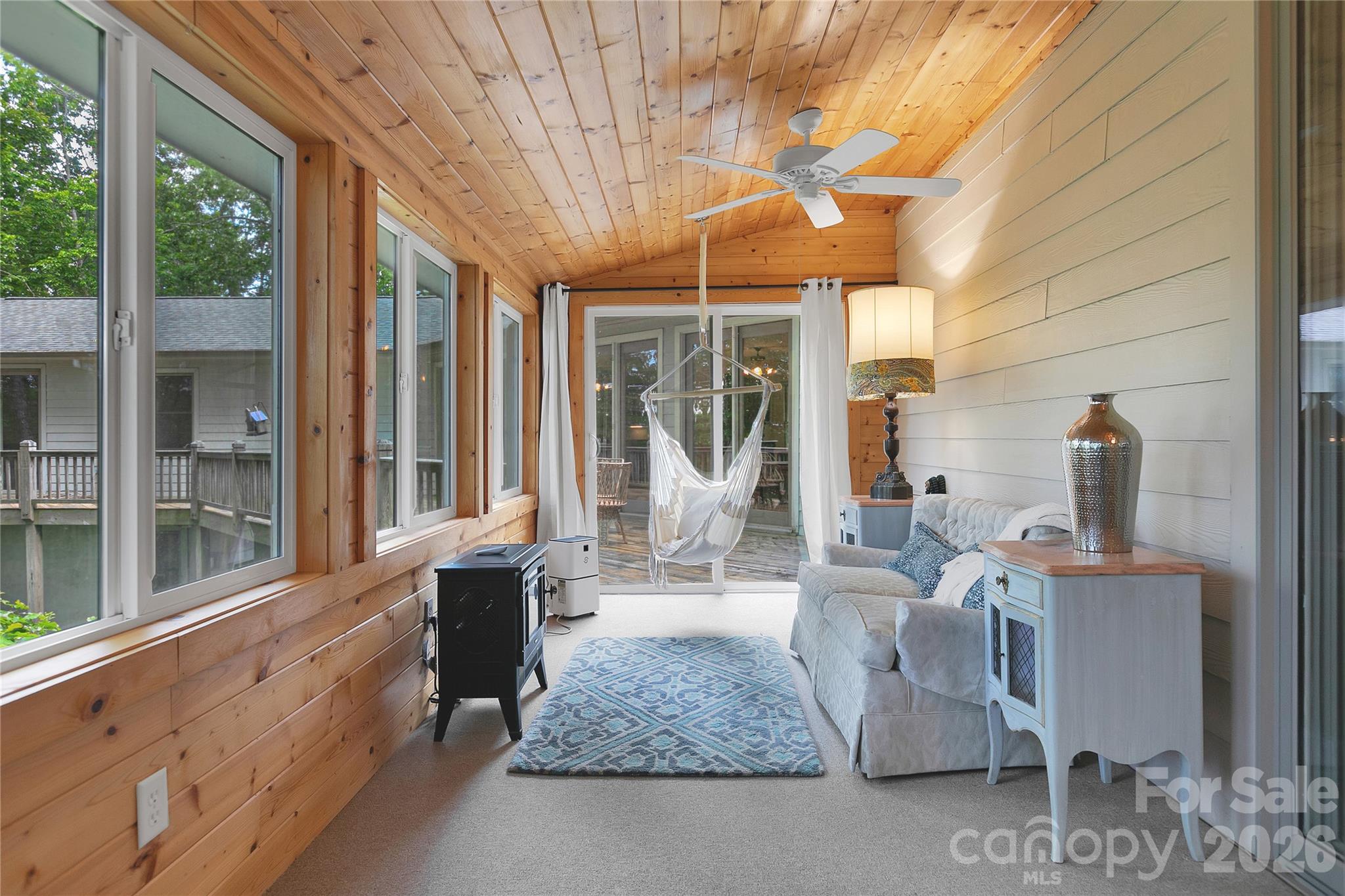 154 Chestnut Lane — Cedar Mountain