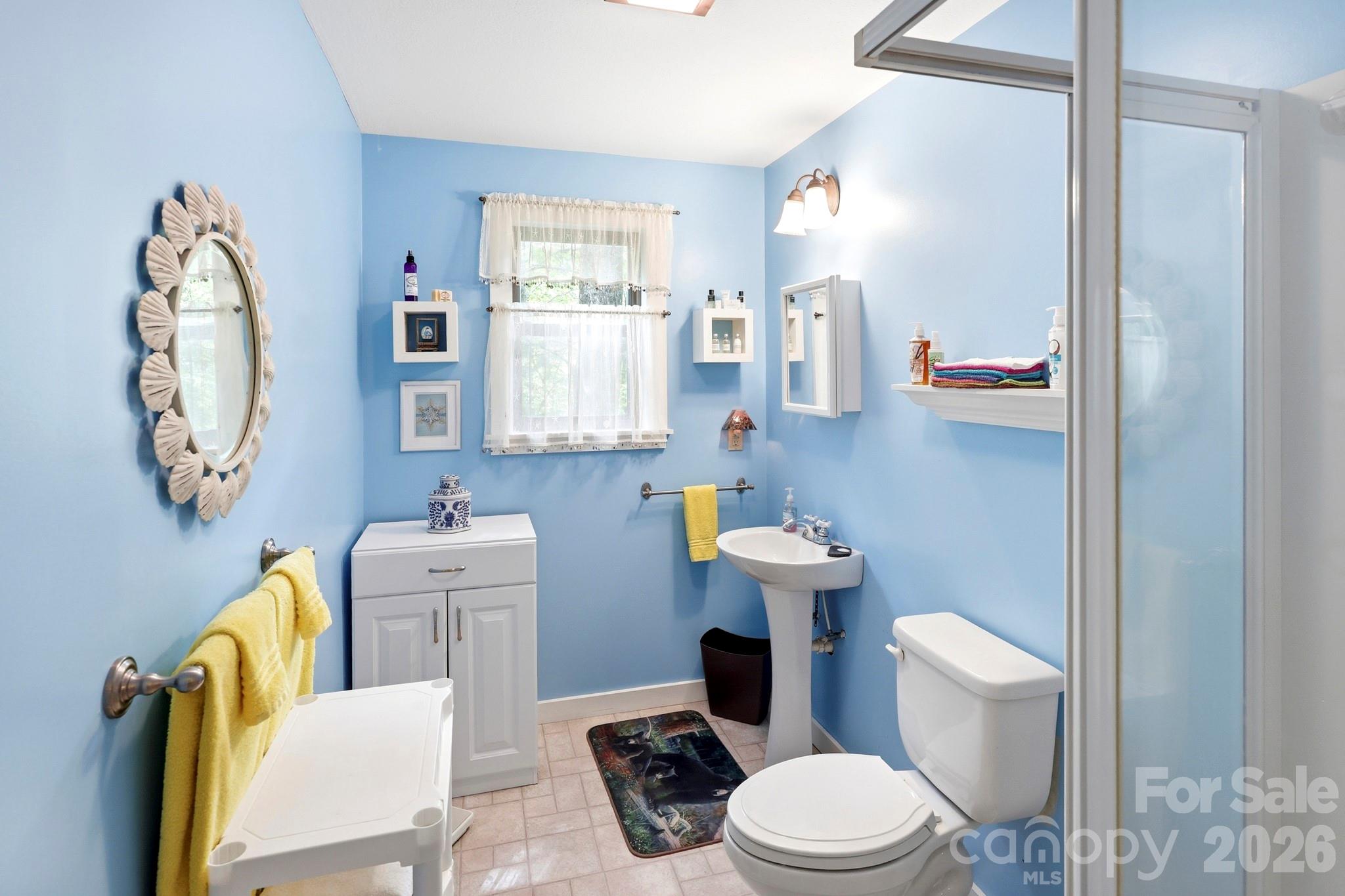 37 Pine Bluff Road — Hendersonville
