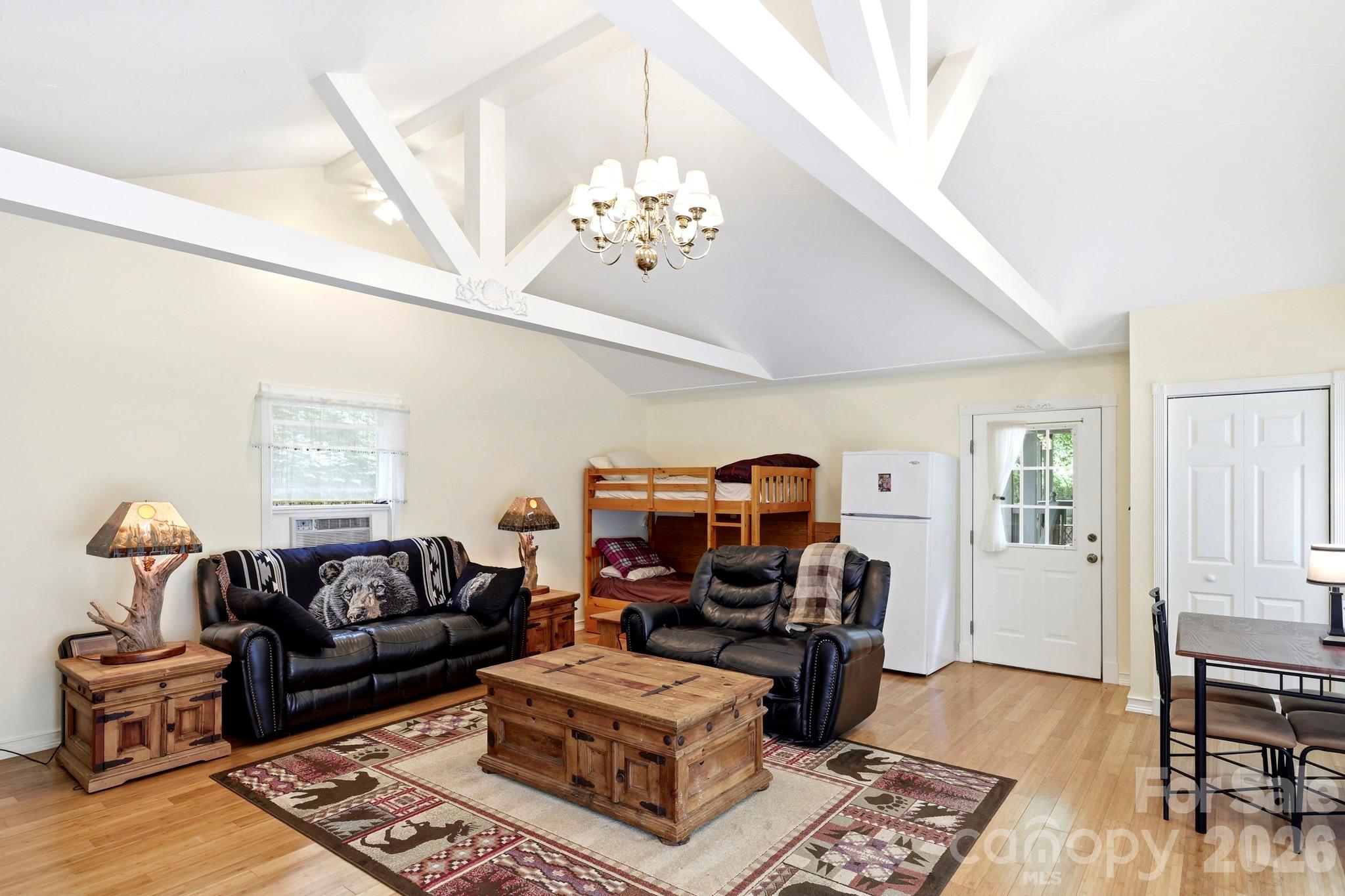 37 Pine Bluff Road — Hendersonville