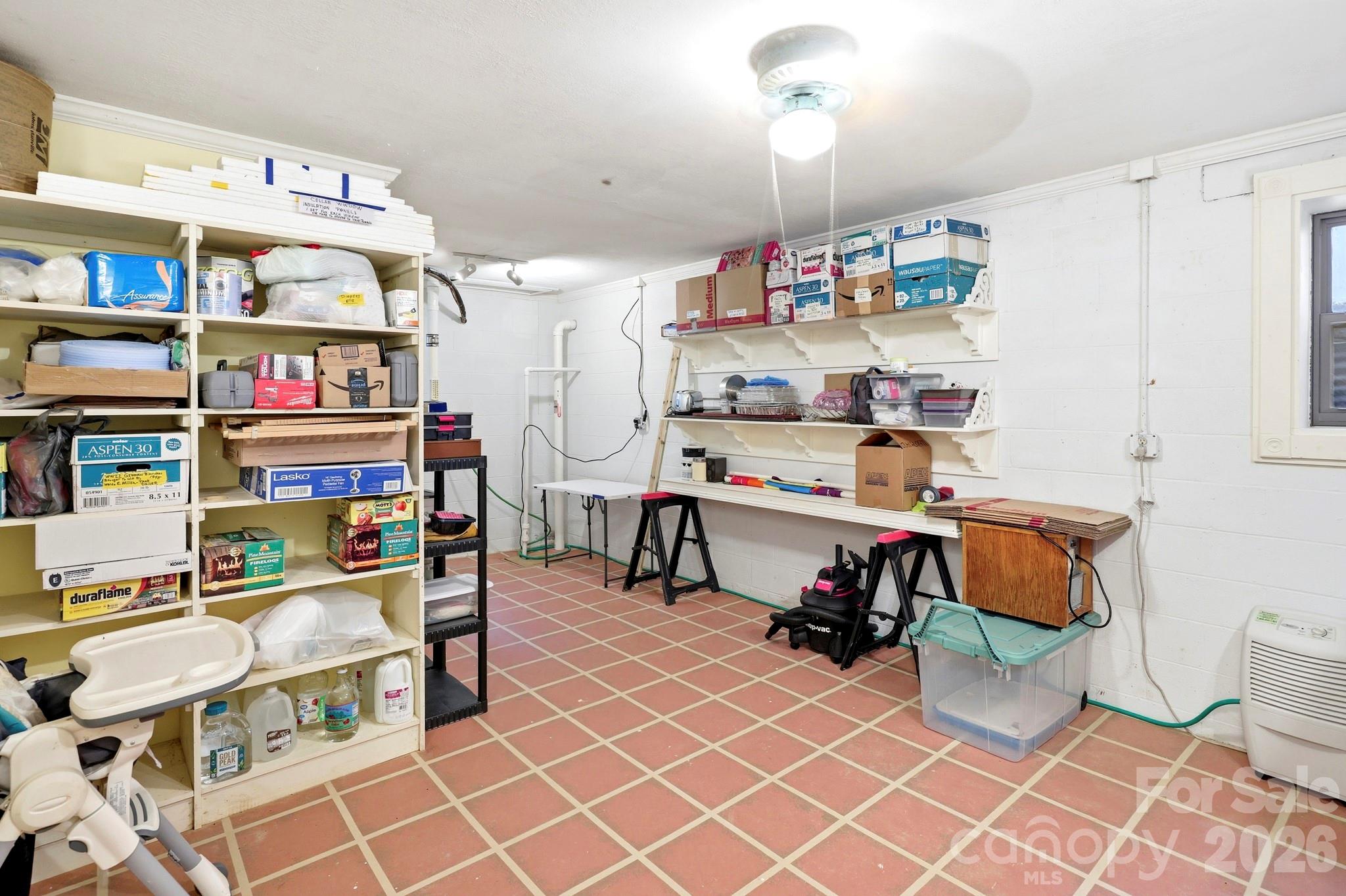 37 Pine Bluff Road — Hendersonville