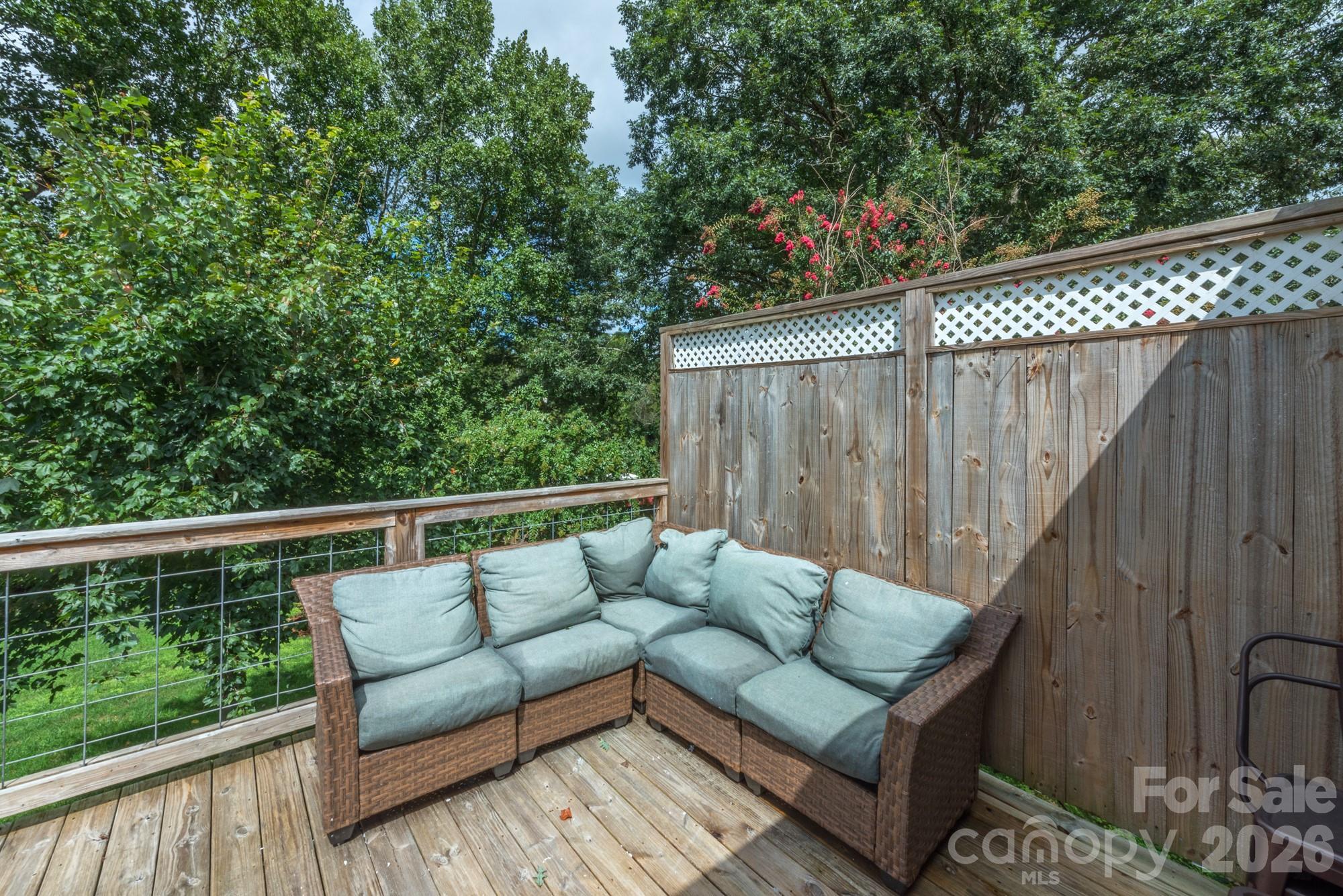 16 Oakley Dogwood Drive — Asheville