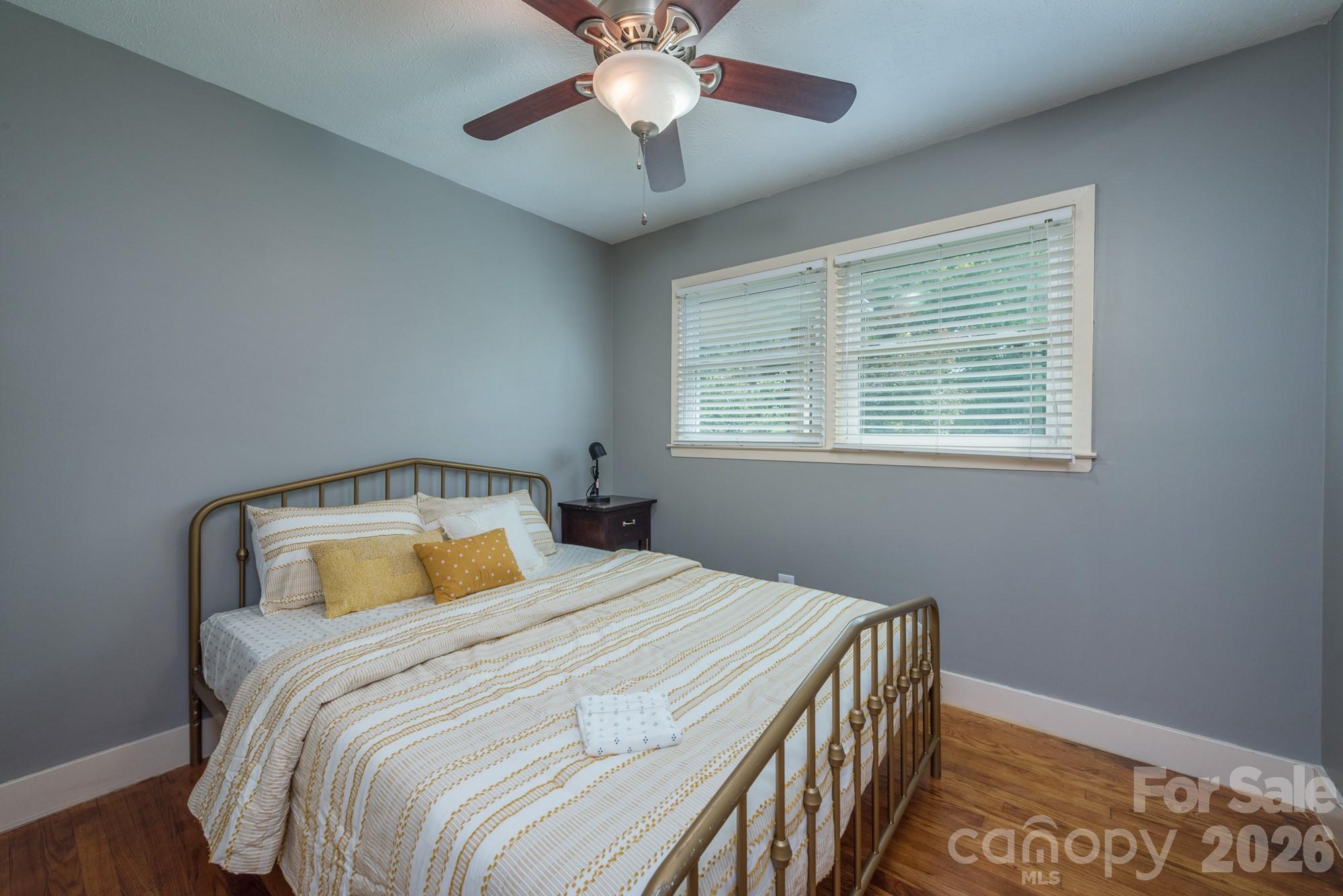 16 Oakley Dogwood Drive — Asheville