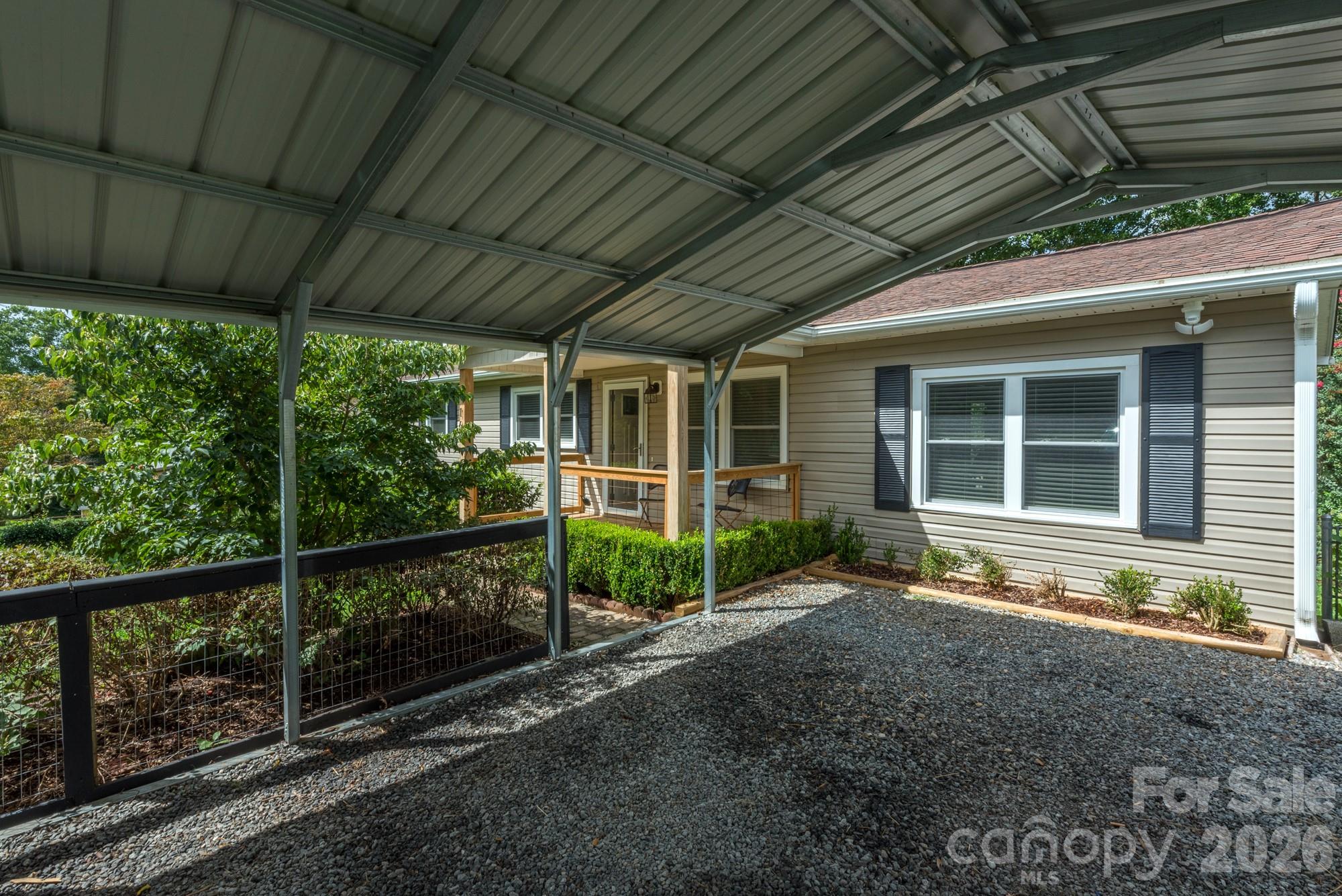 16 Oakley Dogwood Drive — Asheville