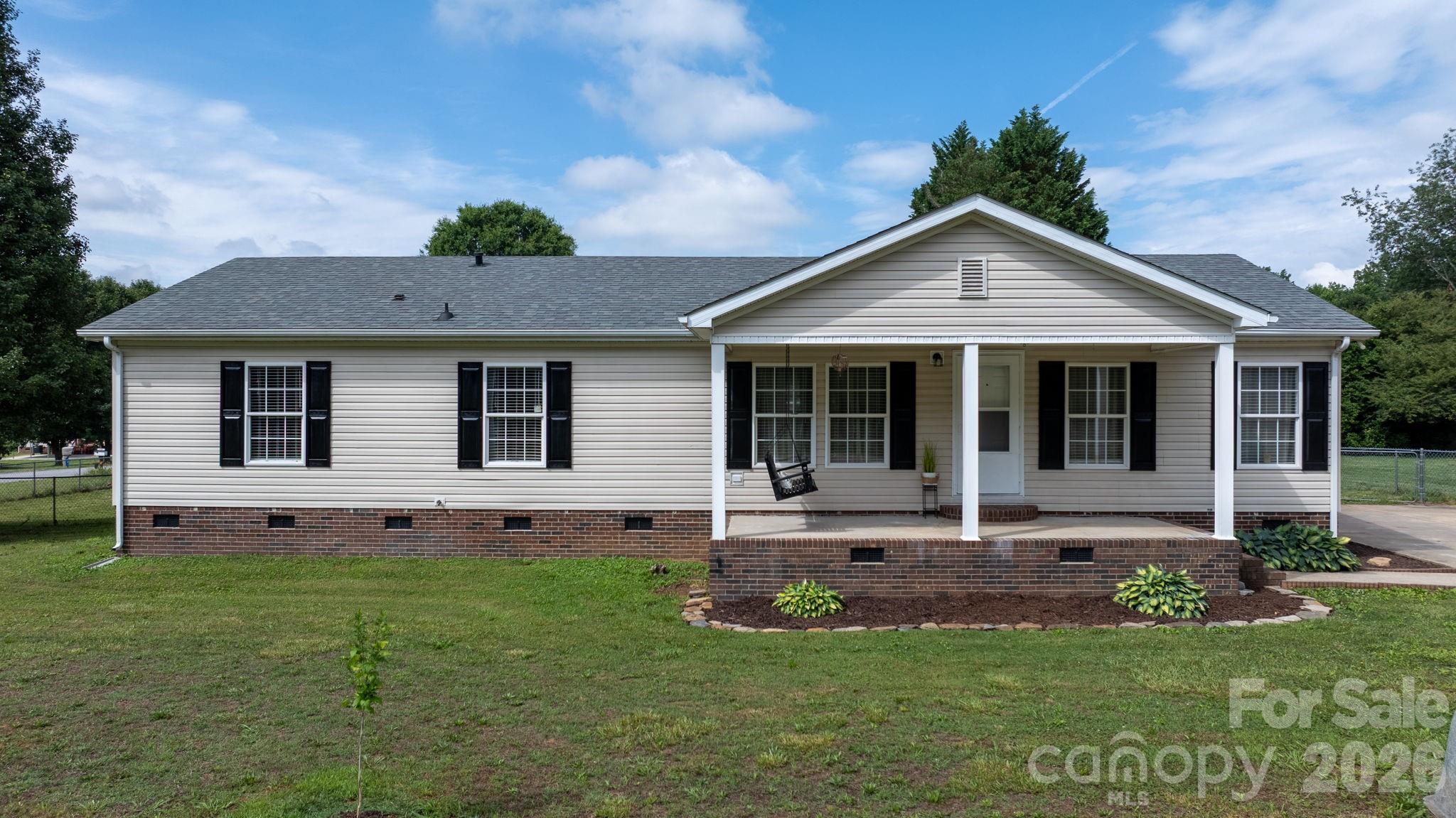 150 Bost Nursery Road — Maiden