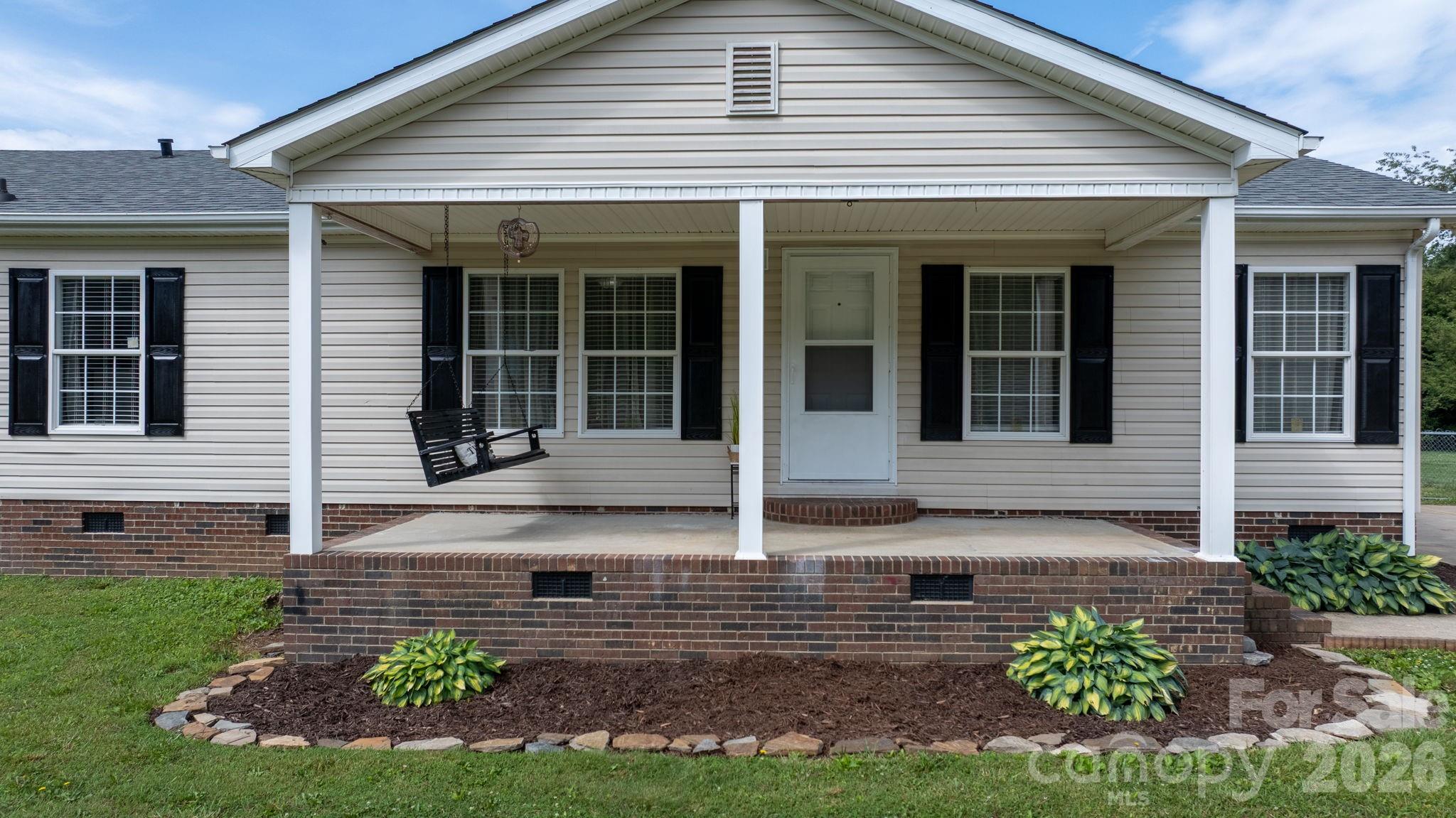 150 Bost Nursery Road — Maiden
