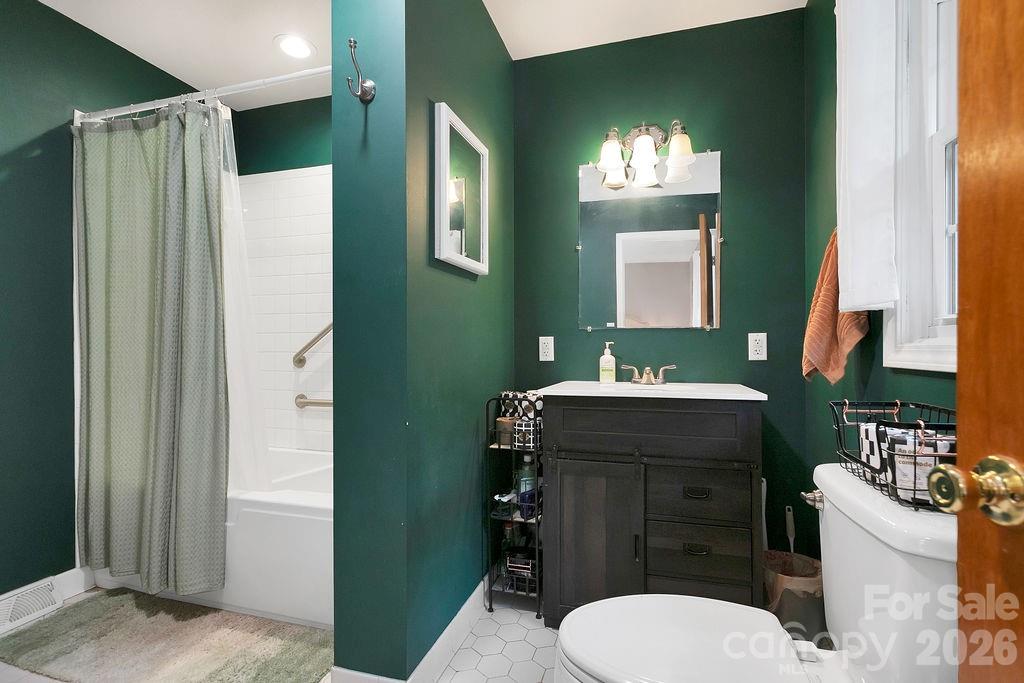 113 Byrd Lane — Brevard