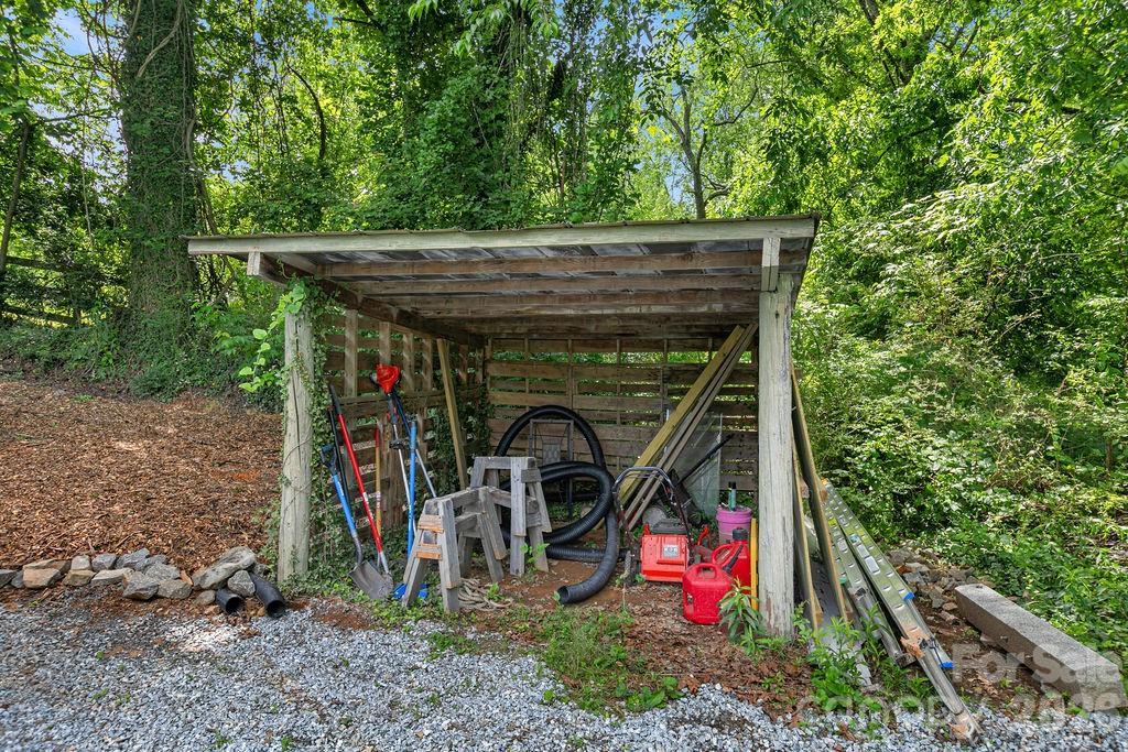 113 Byrd Lane — Brevard