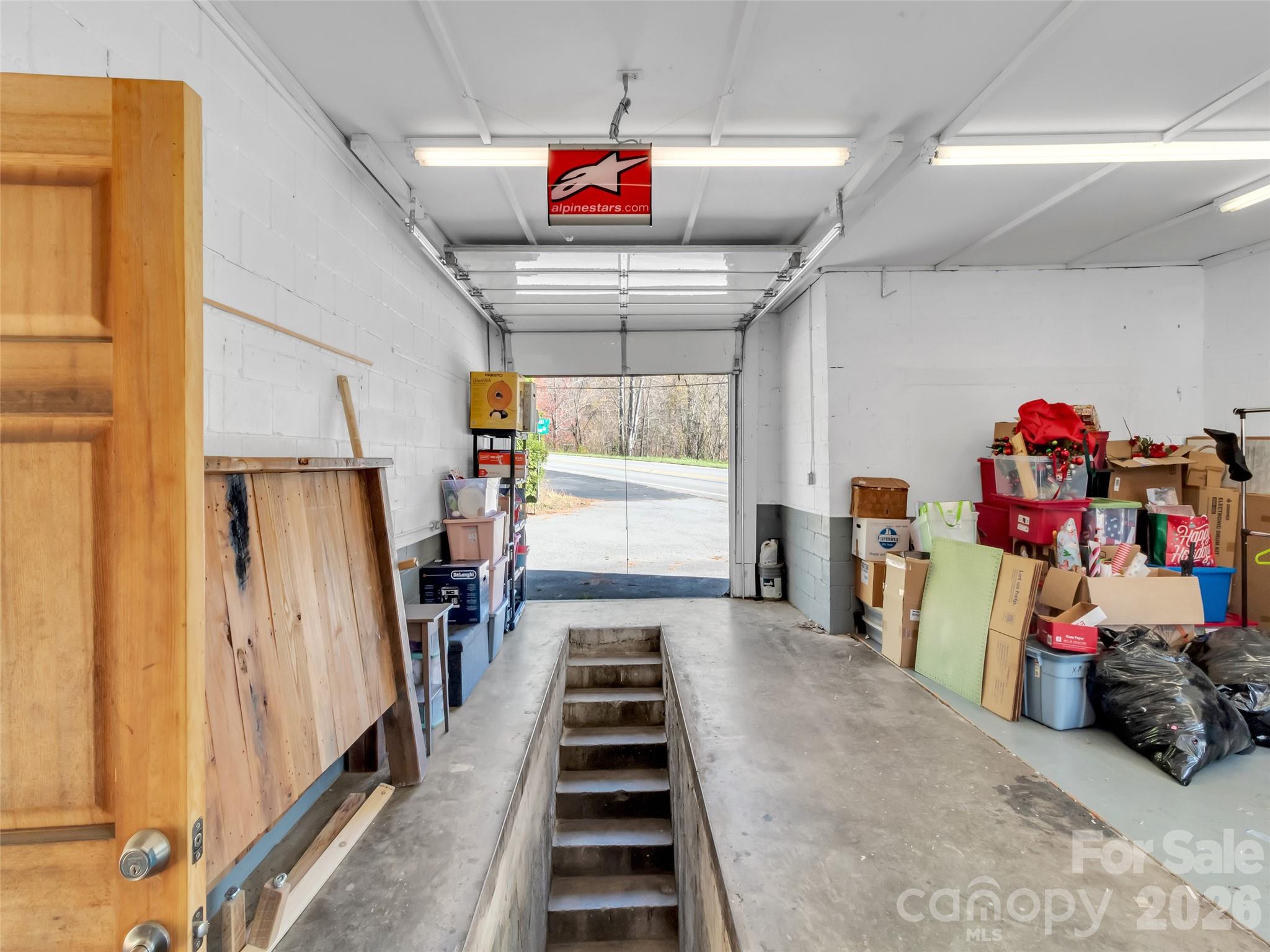 126 Arrowwood Way — Canton