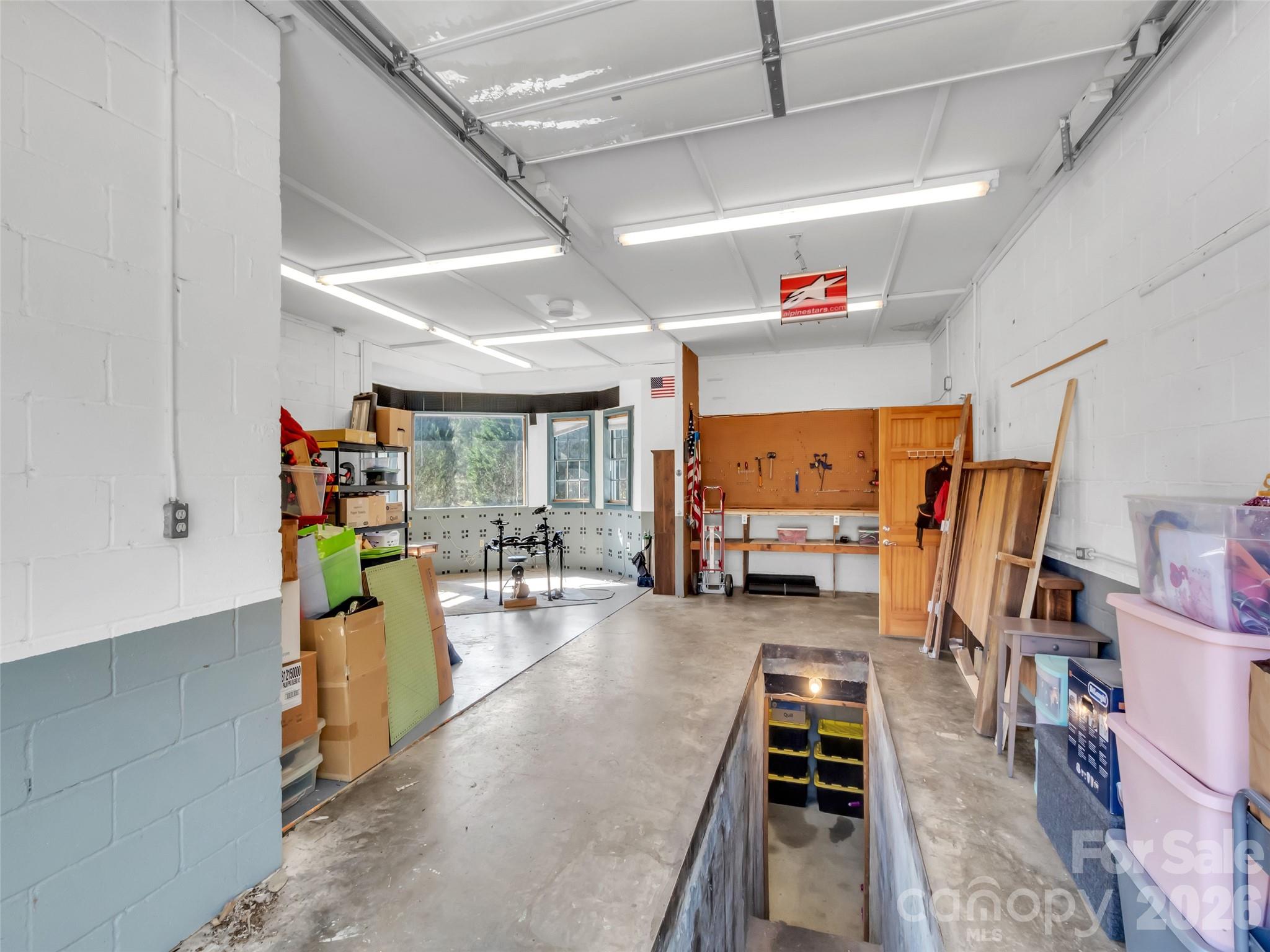 126 Arrowwood Way — Canton