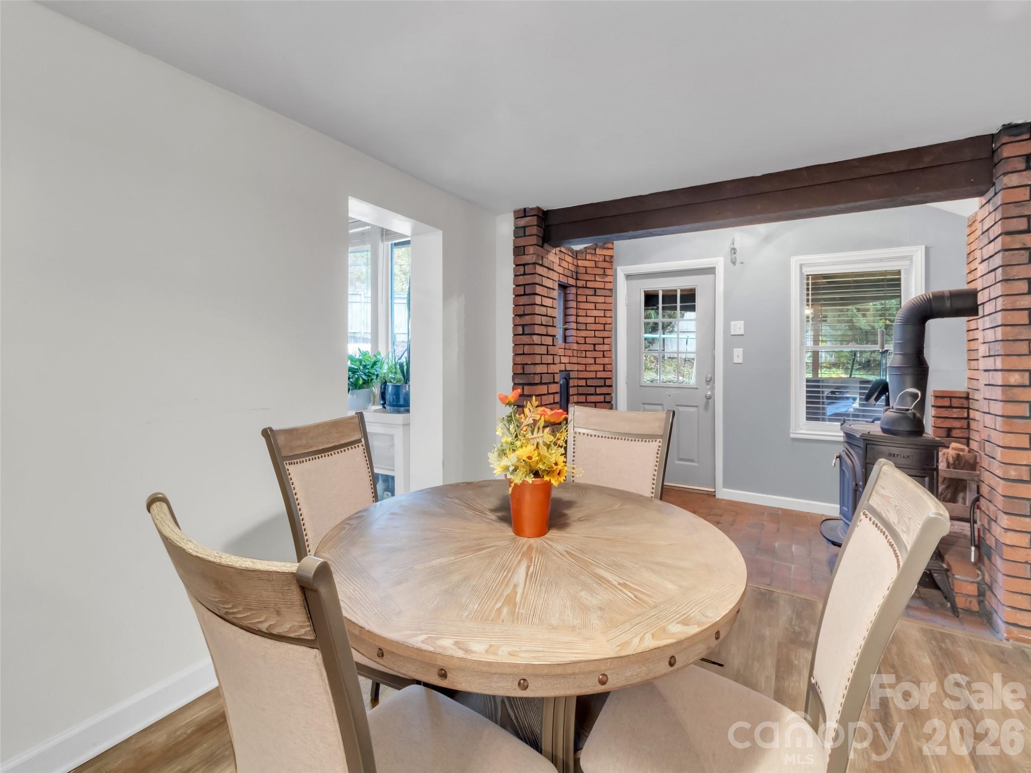 126 Arrowwood Way — Canton
