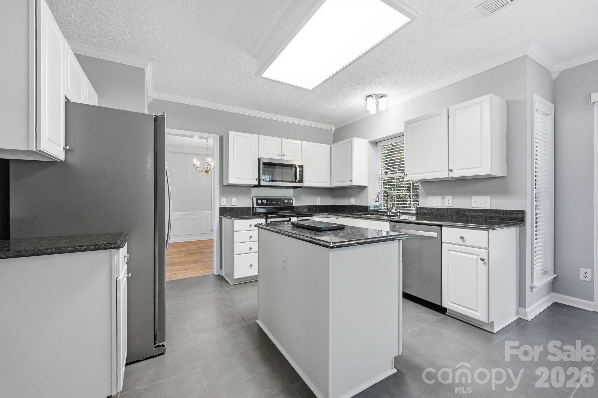 5910 Chinquapin Court — Charlotte