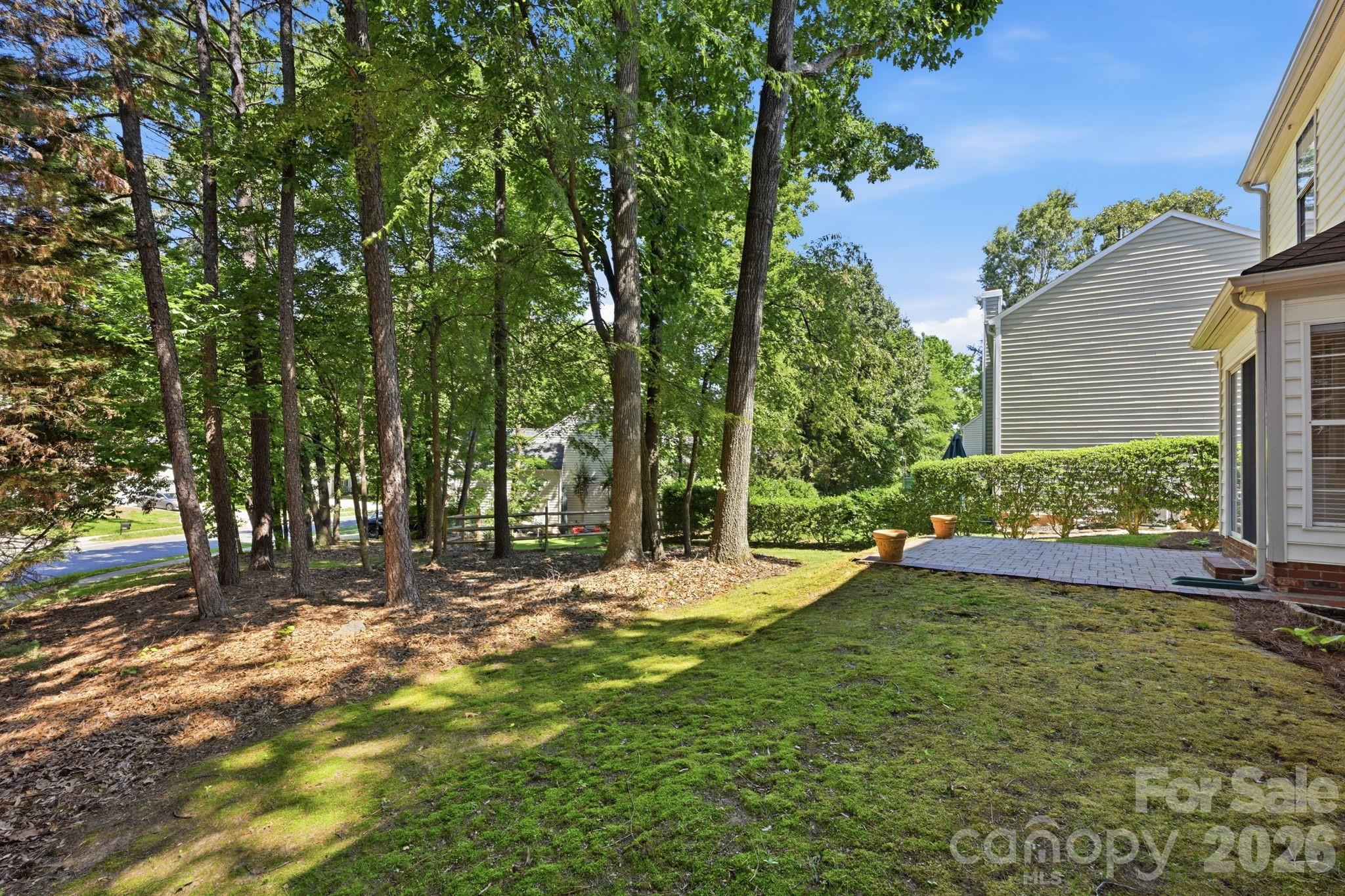 5910 Chinquapin Court — Charlotte