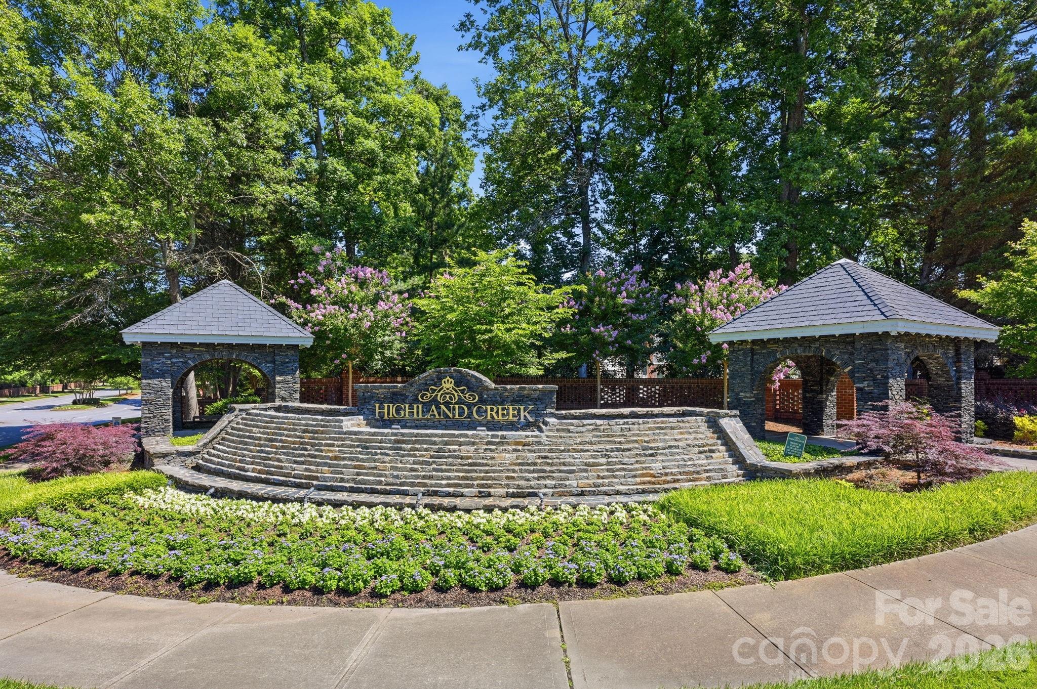 5910 Chinquapin Court — Charlotte