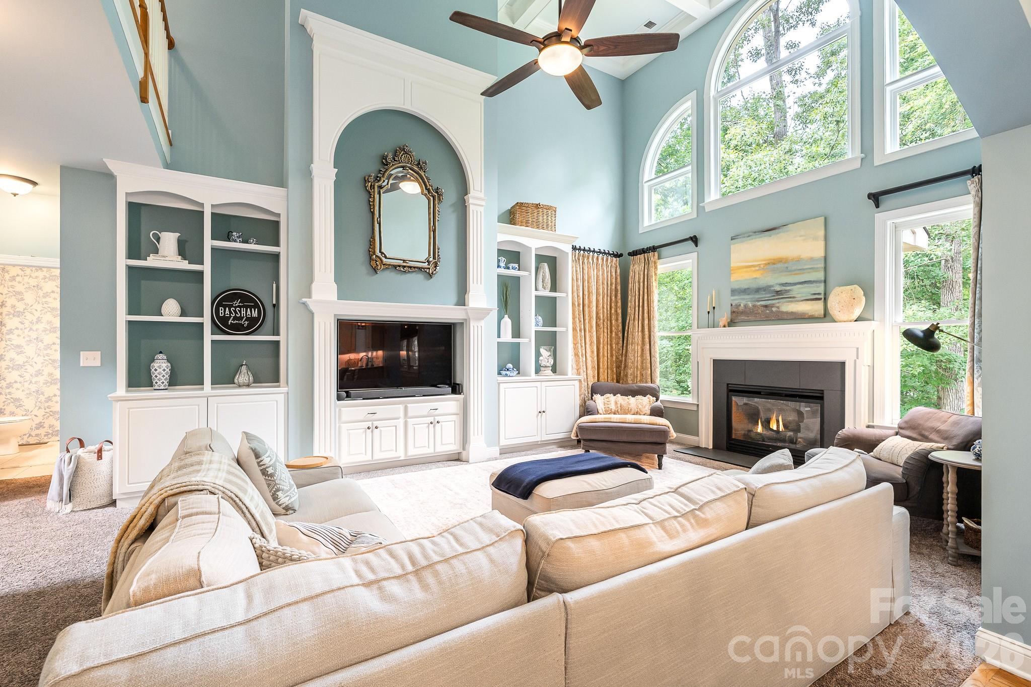 1209 High Brook Drive — Waxhaw