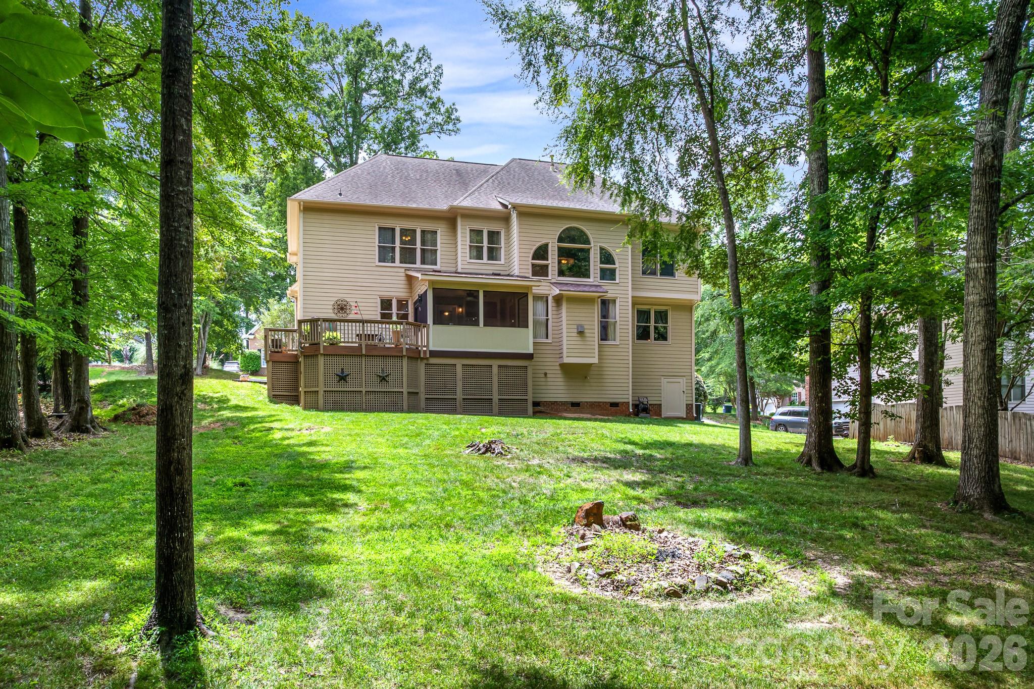1209 High Brook Drive — Waxhaw
