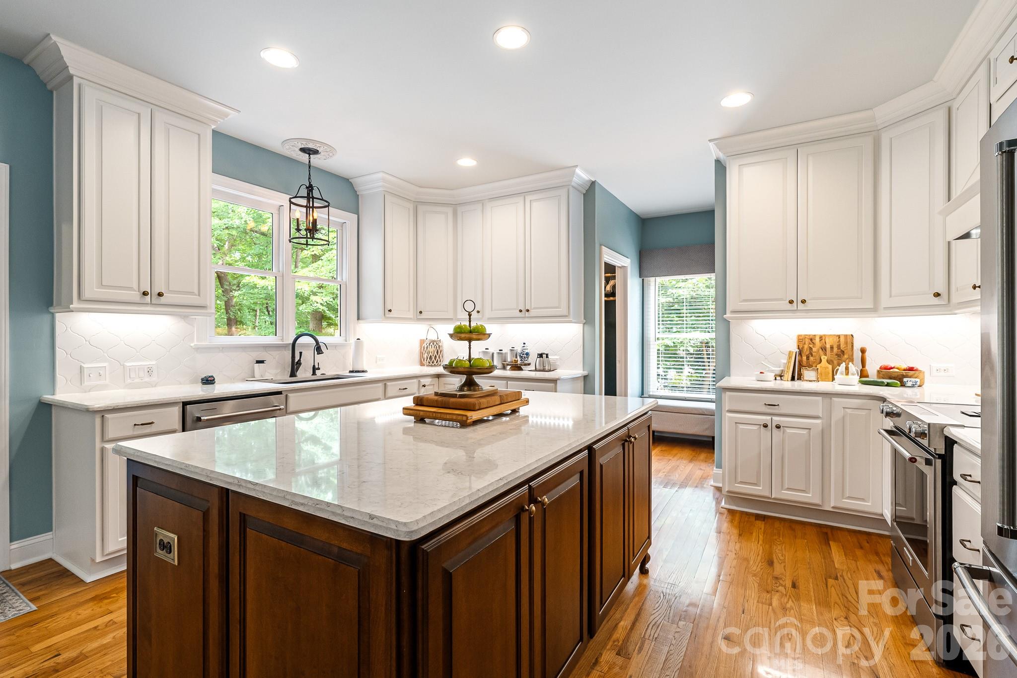 1209 High Brook Drive — Waxhaw