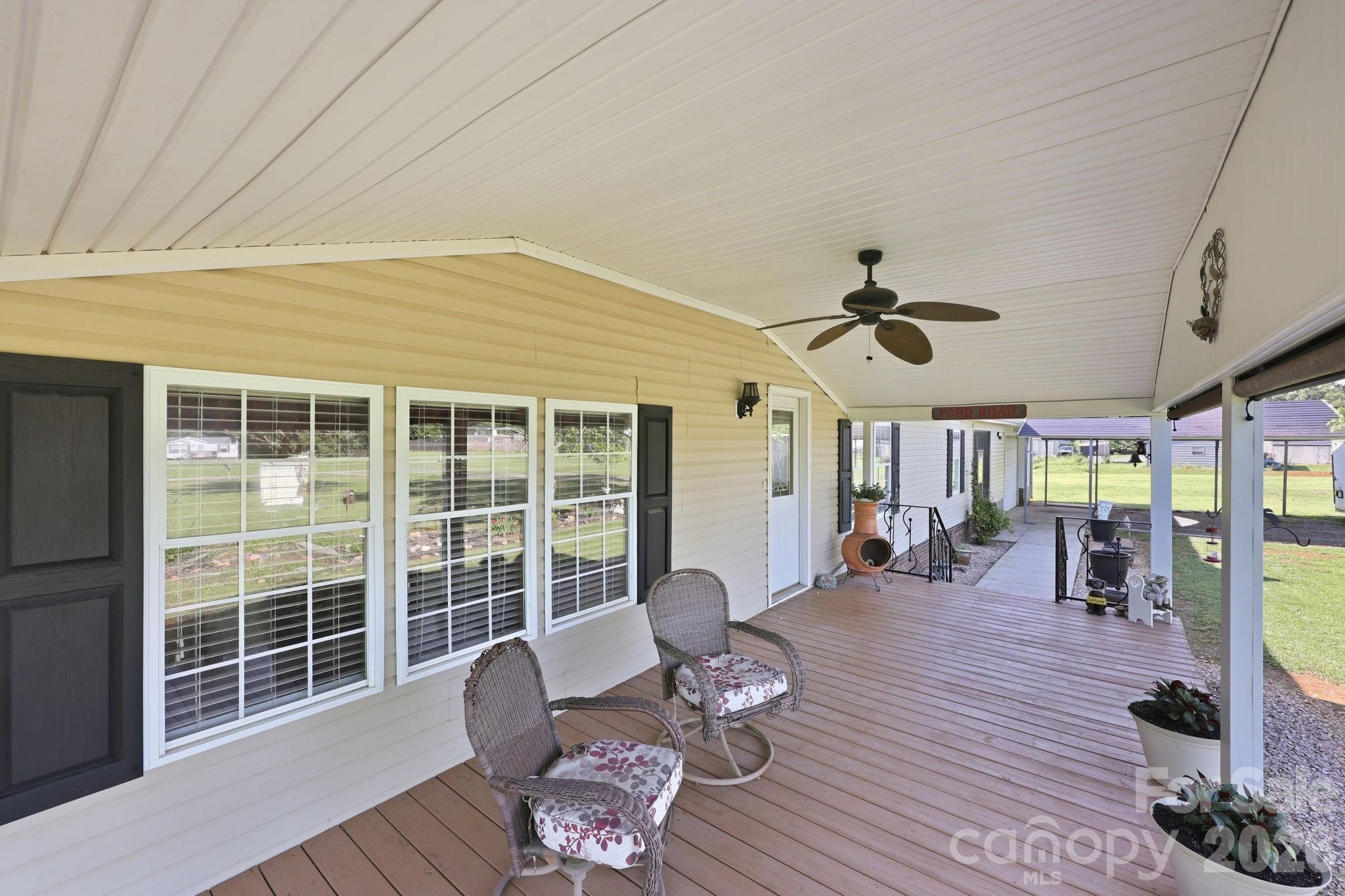 165 Grand Oaks Drive — Rockwell