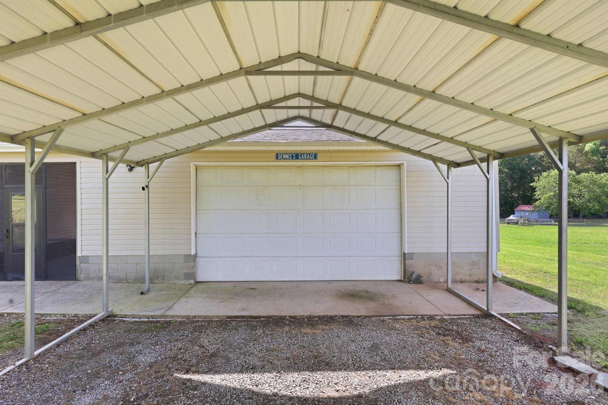 165 Grand Oaks Drive — Rockwell