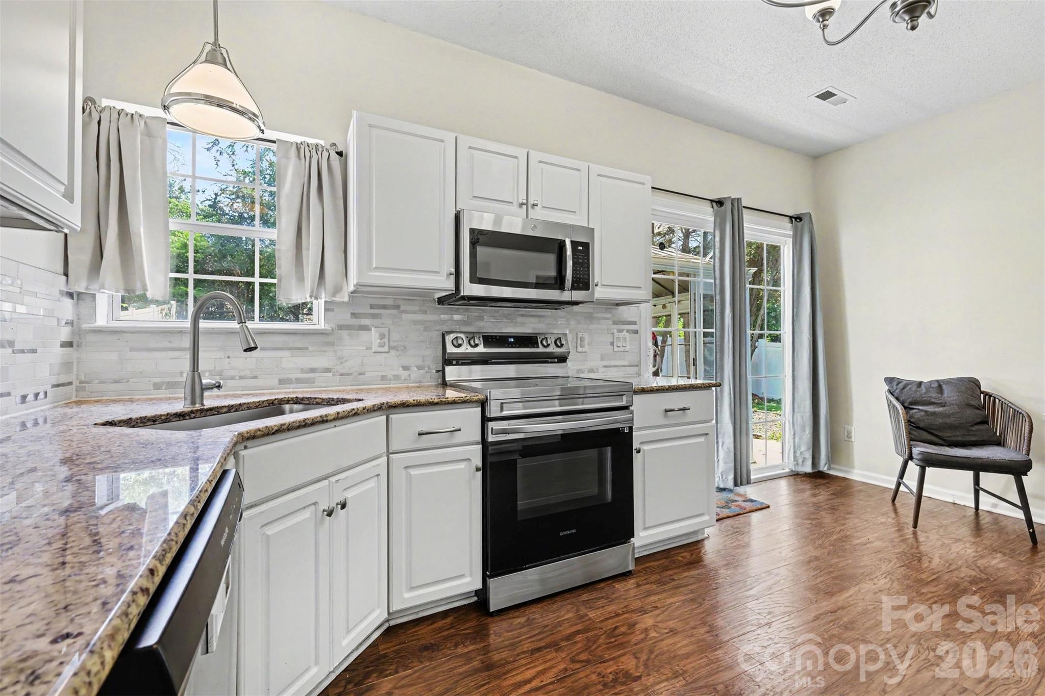 11232 Laurel View Drive — Charlotte