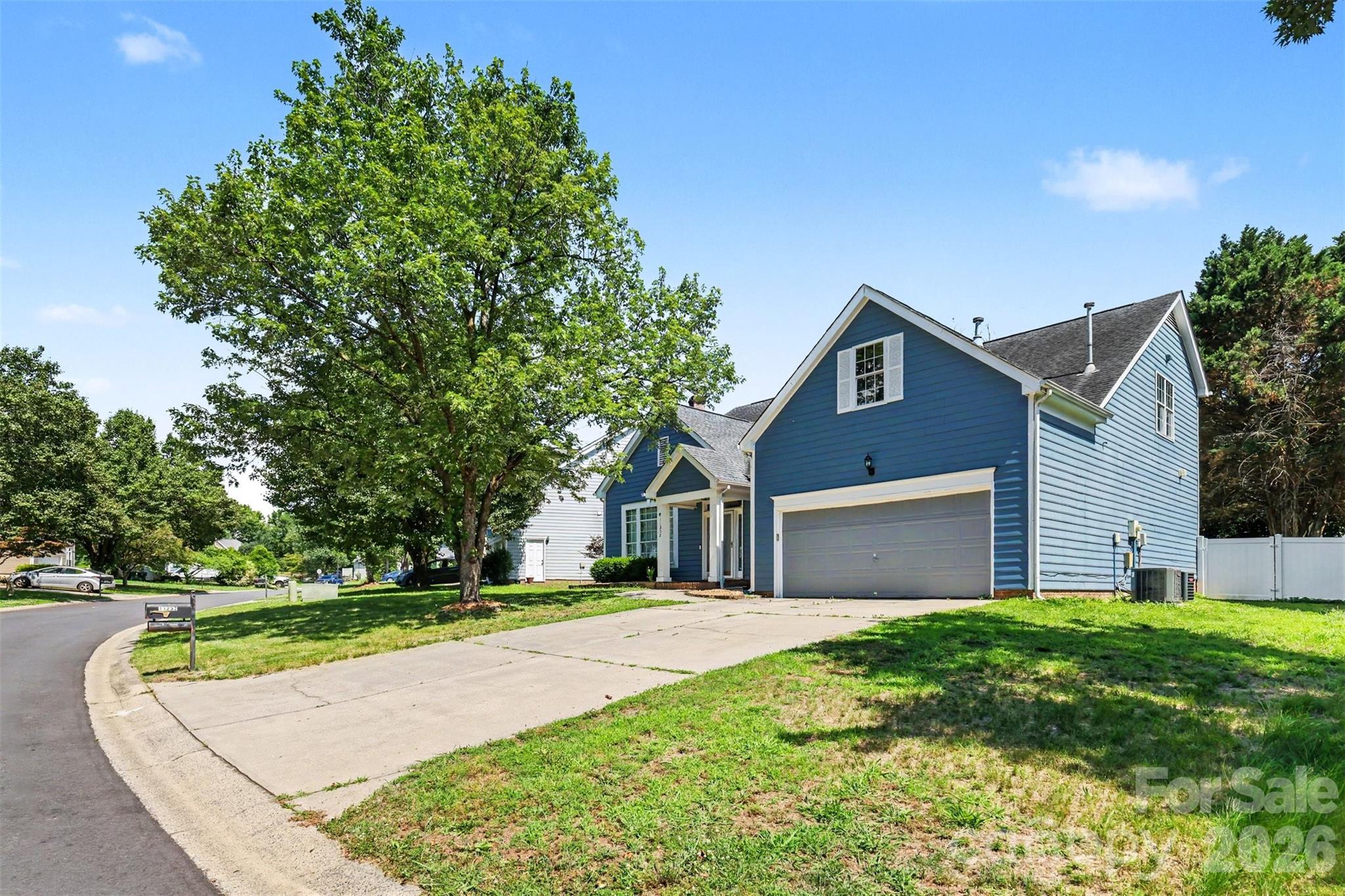 11232 Laurel View Drive — Charlotte