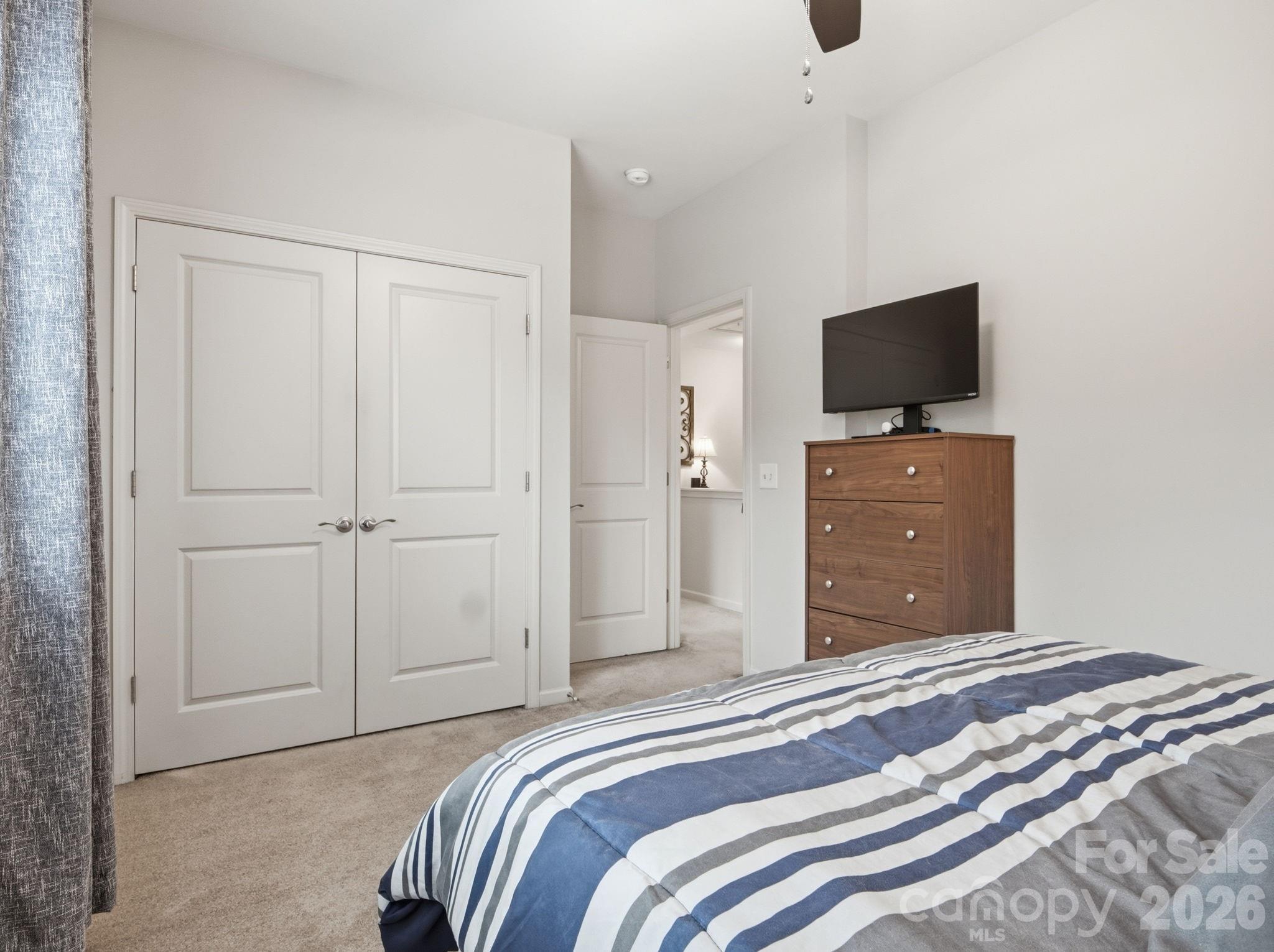533 Park View Drive — Belmont