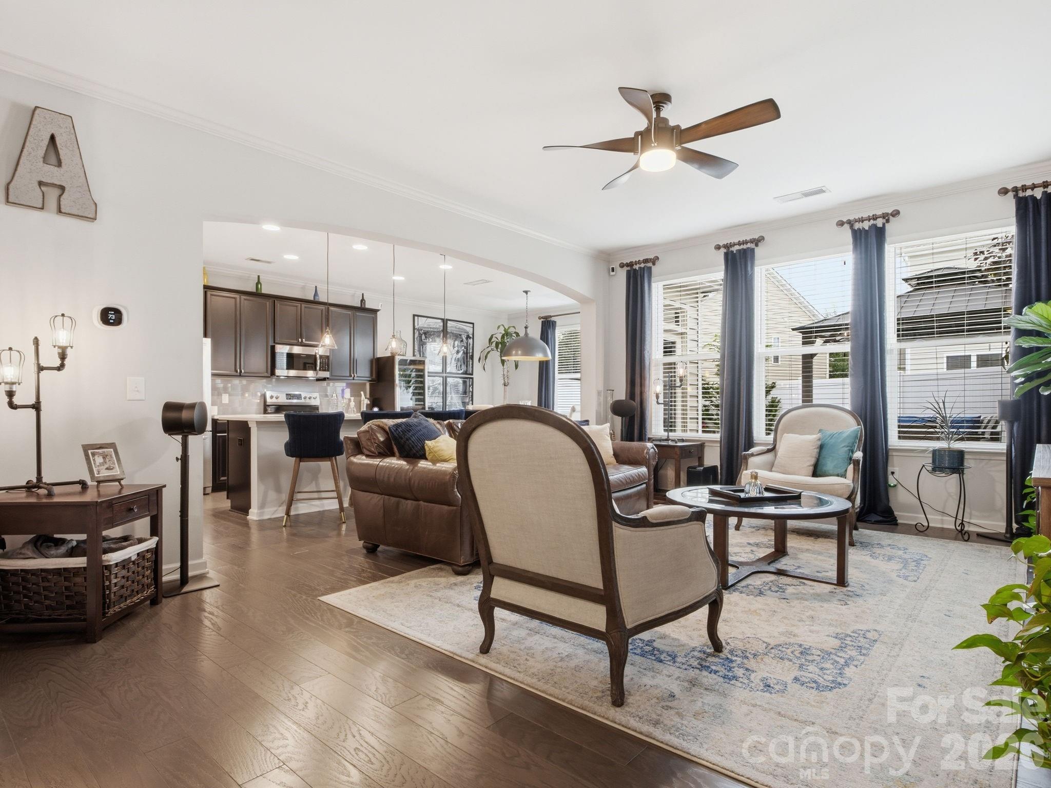533 Park View Drive — Belmont