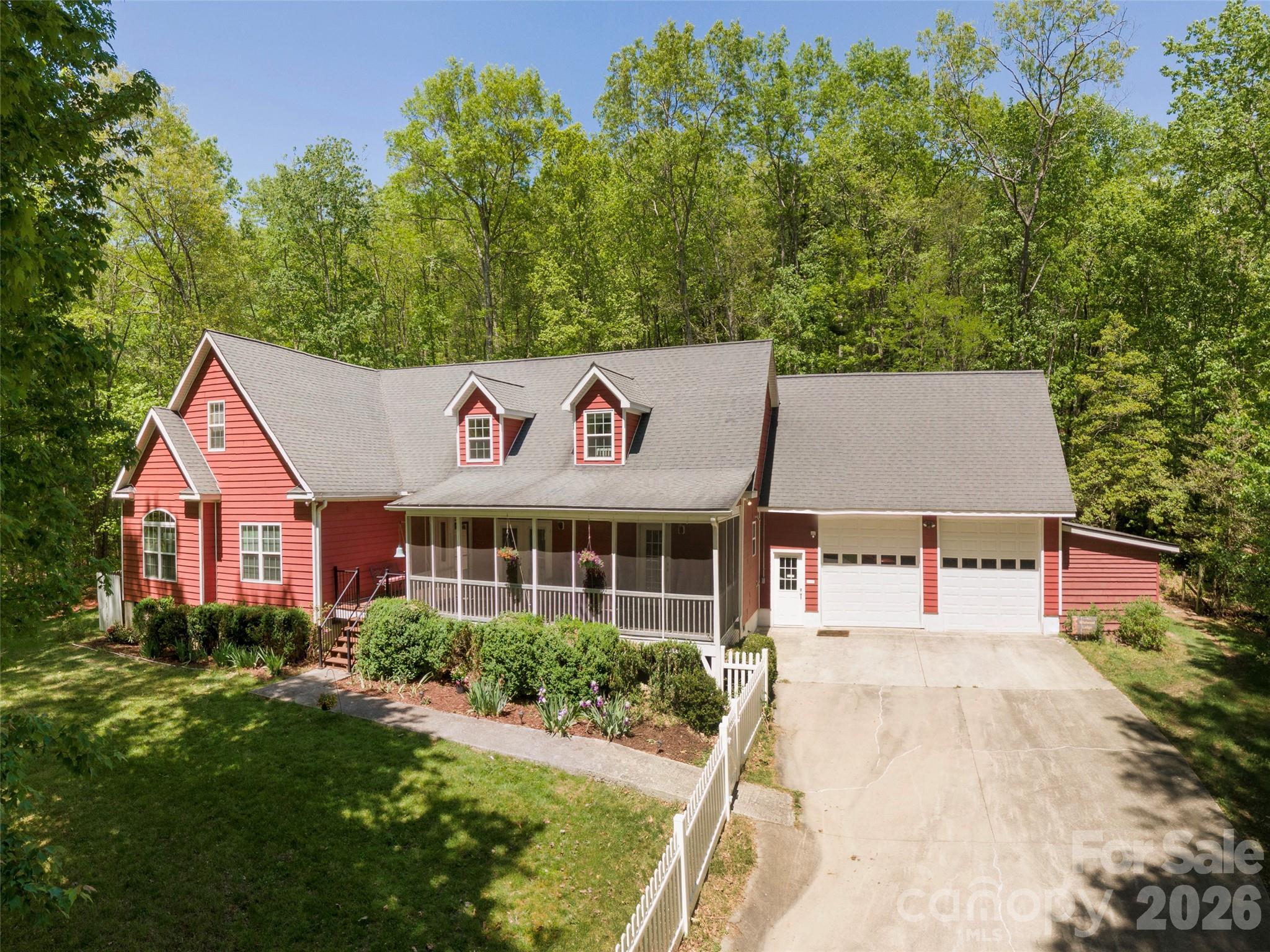 166 Virginia Brock Road — Lake Toxaway
