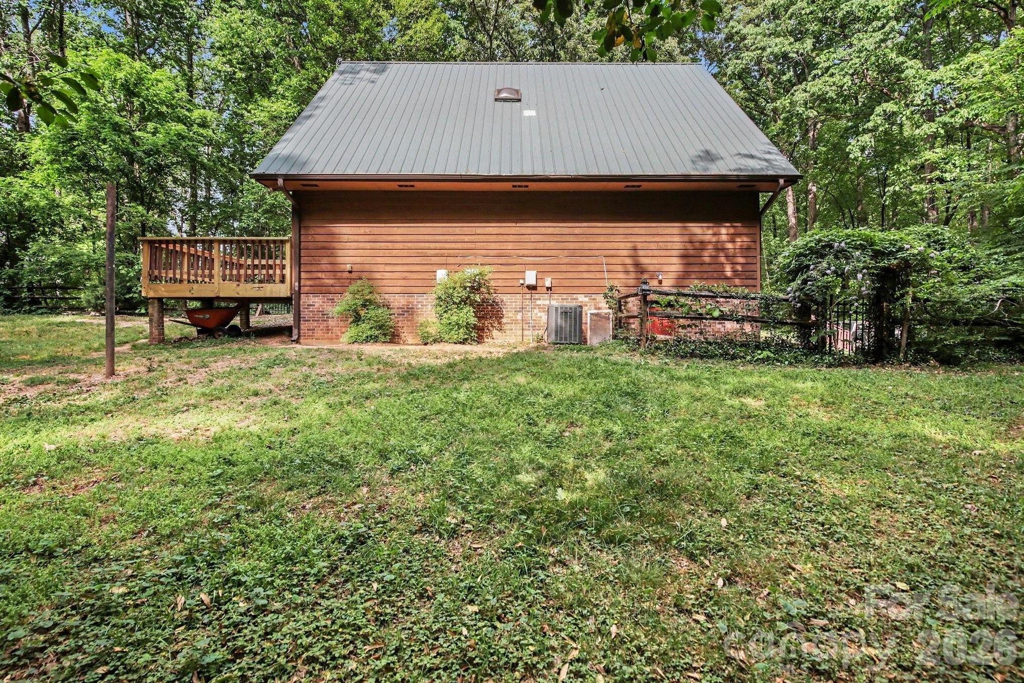 270 Oakland Avenue — Mocksville