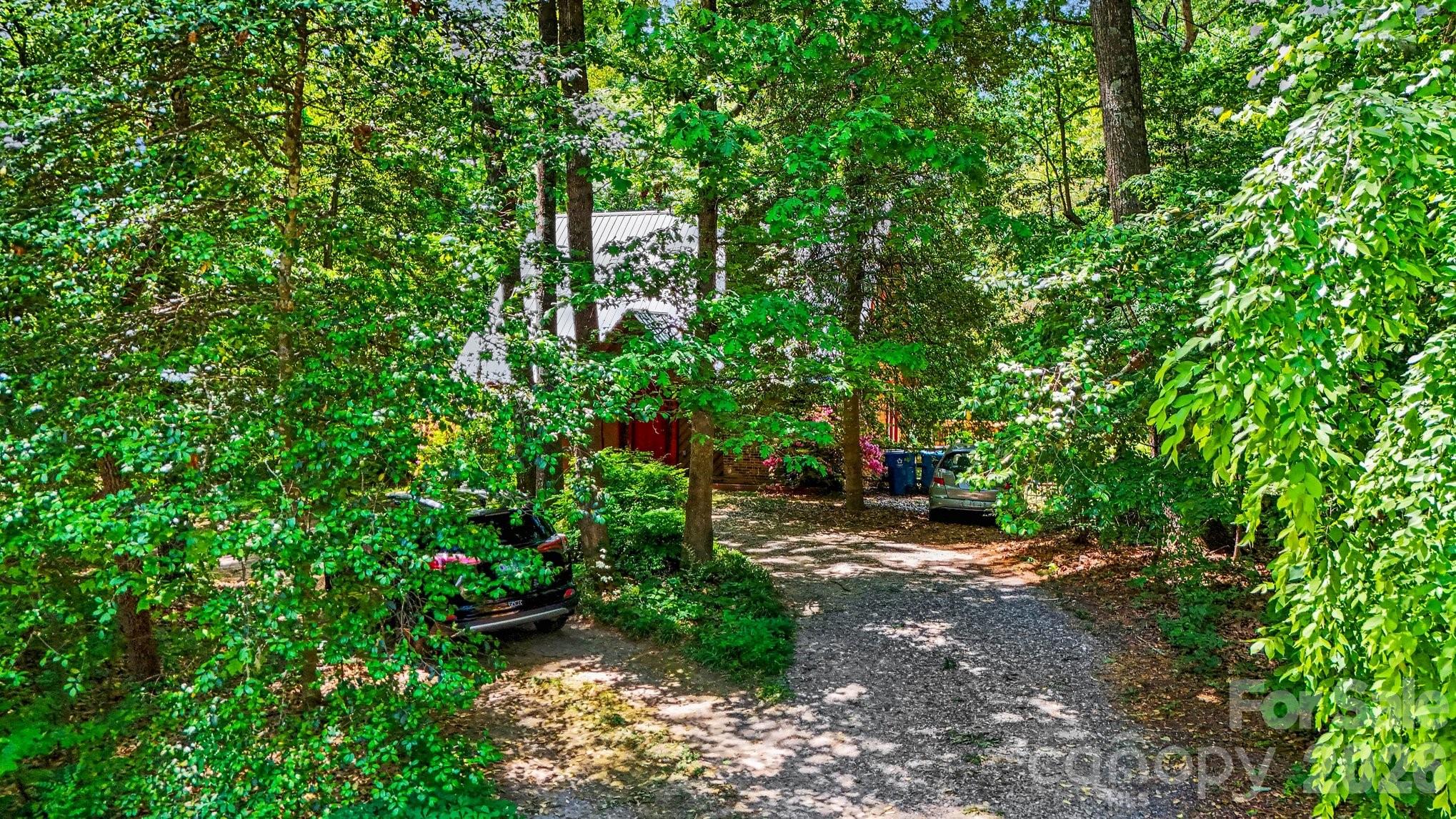 270 Oakland Avenue — Mocksville