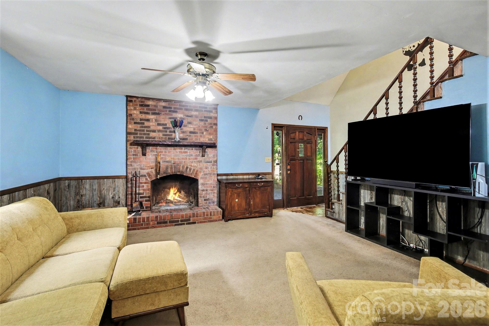 270 Oakland Avenue — Mocksville