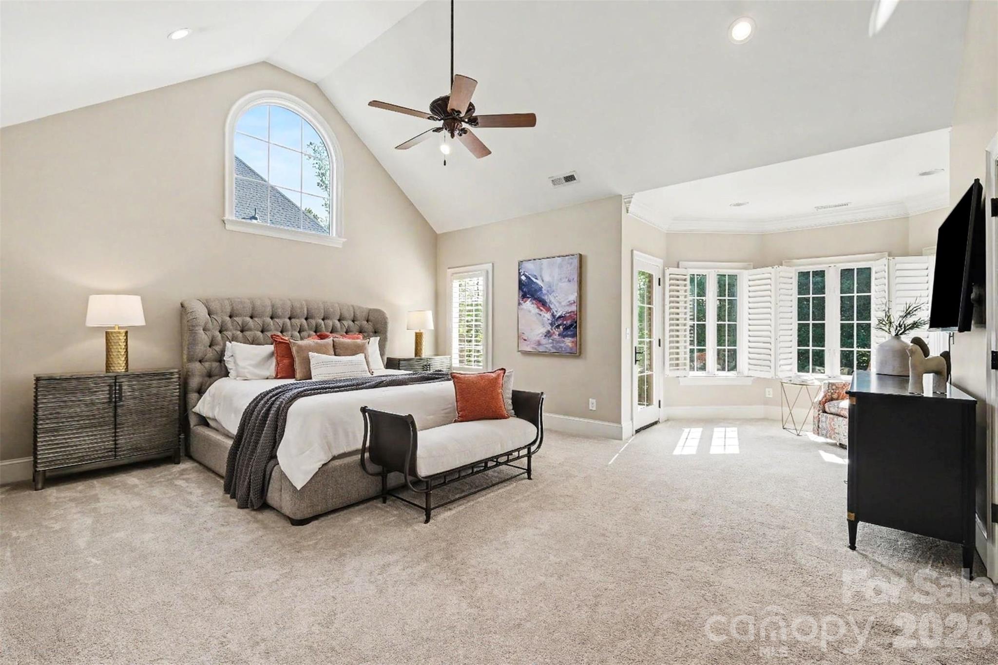 8000 Skye Lochs Drive — Waxhaw