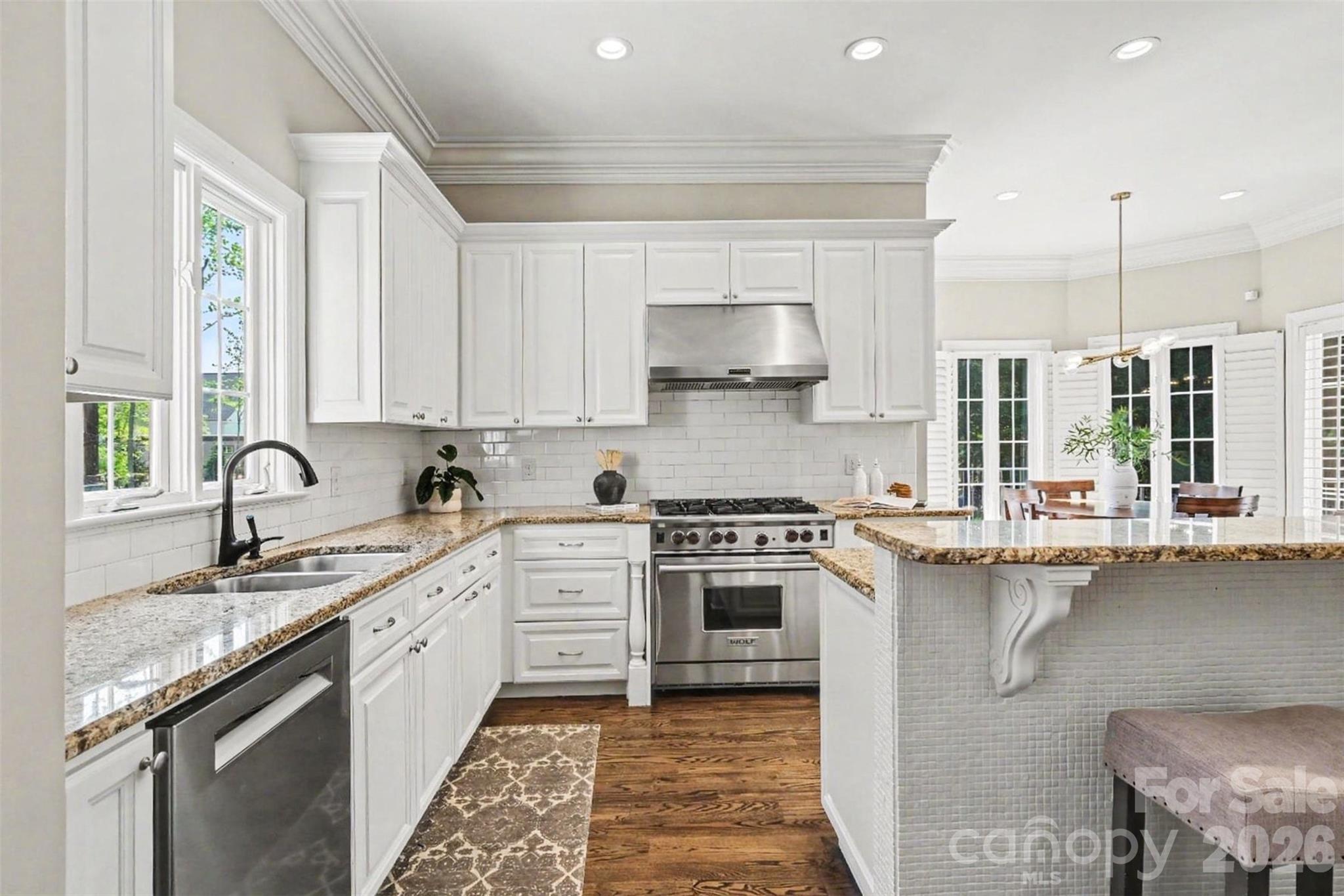 8000 Skye Lochs Drive — Waxhaw